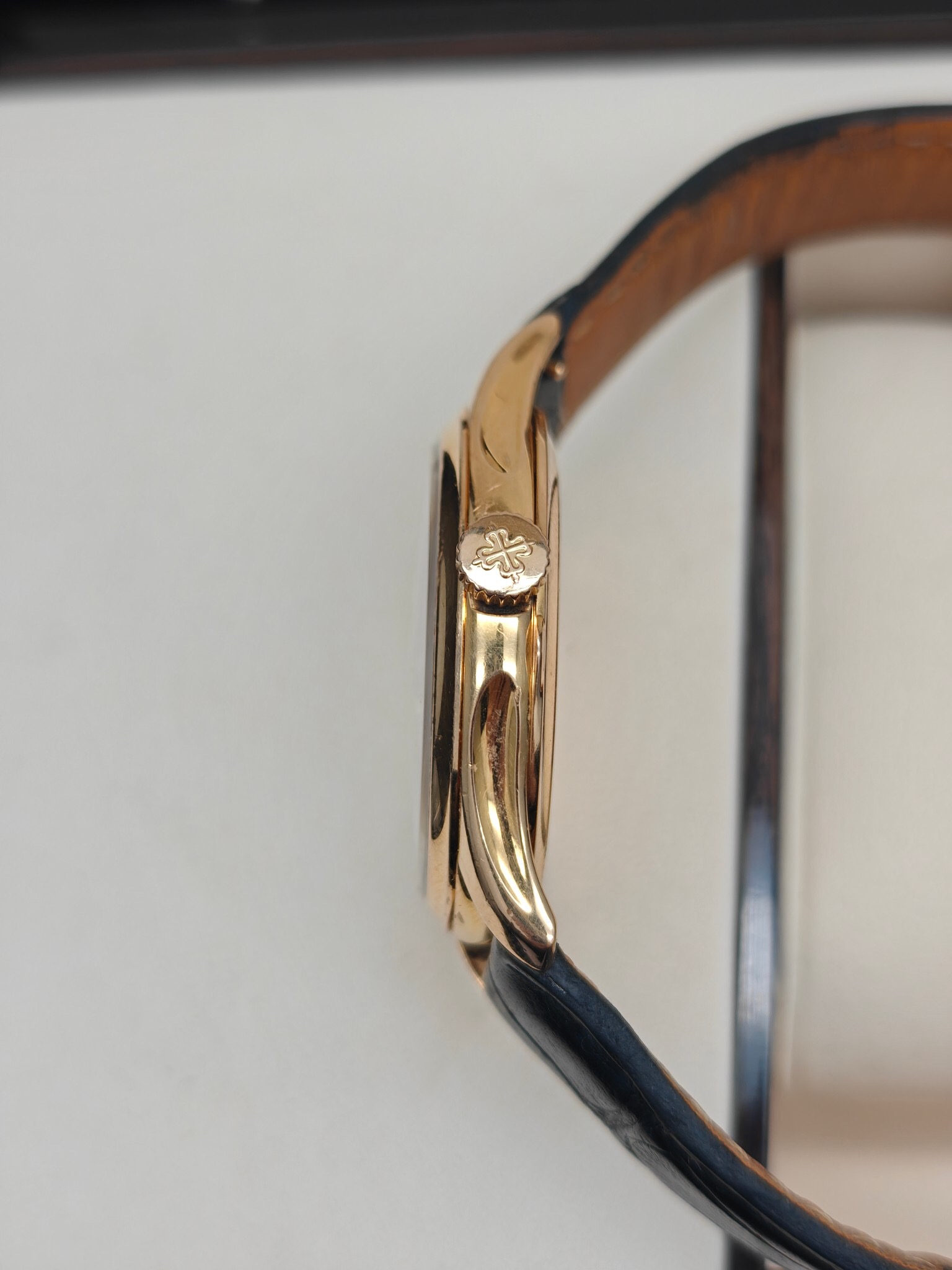 Patek Philippe 5227R detail 6
