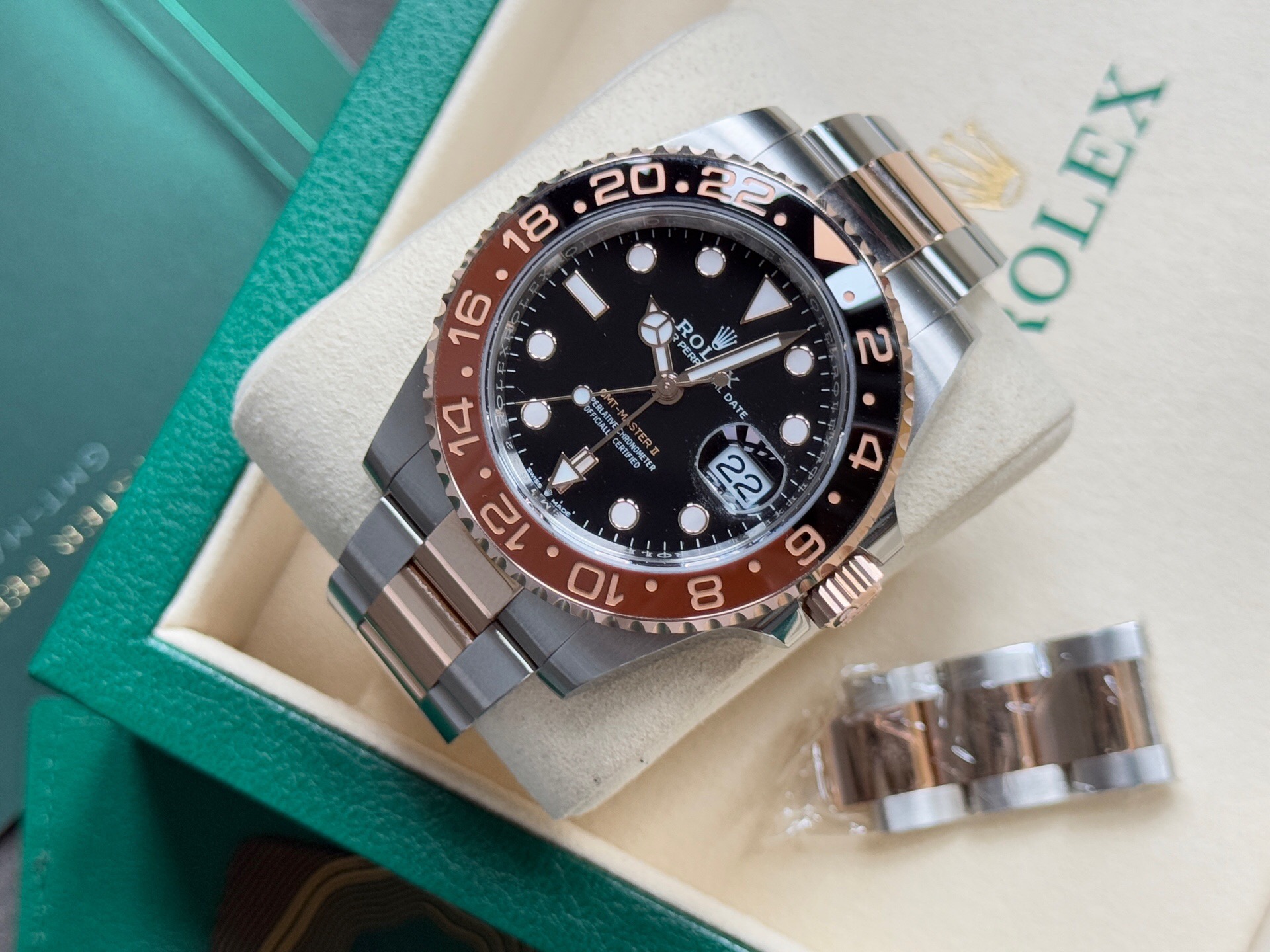 Rolex m126711chnr-0002 detail 1