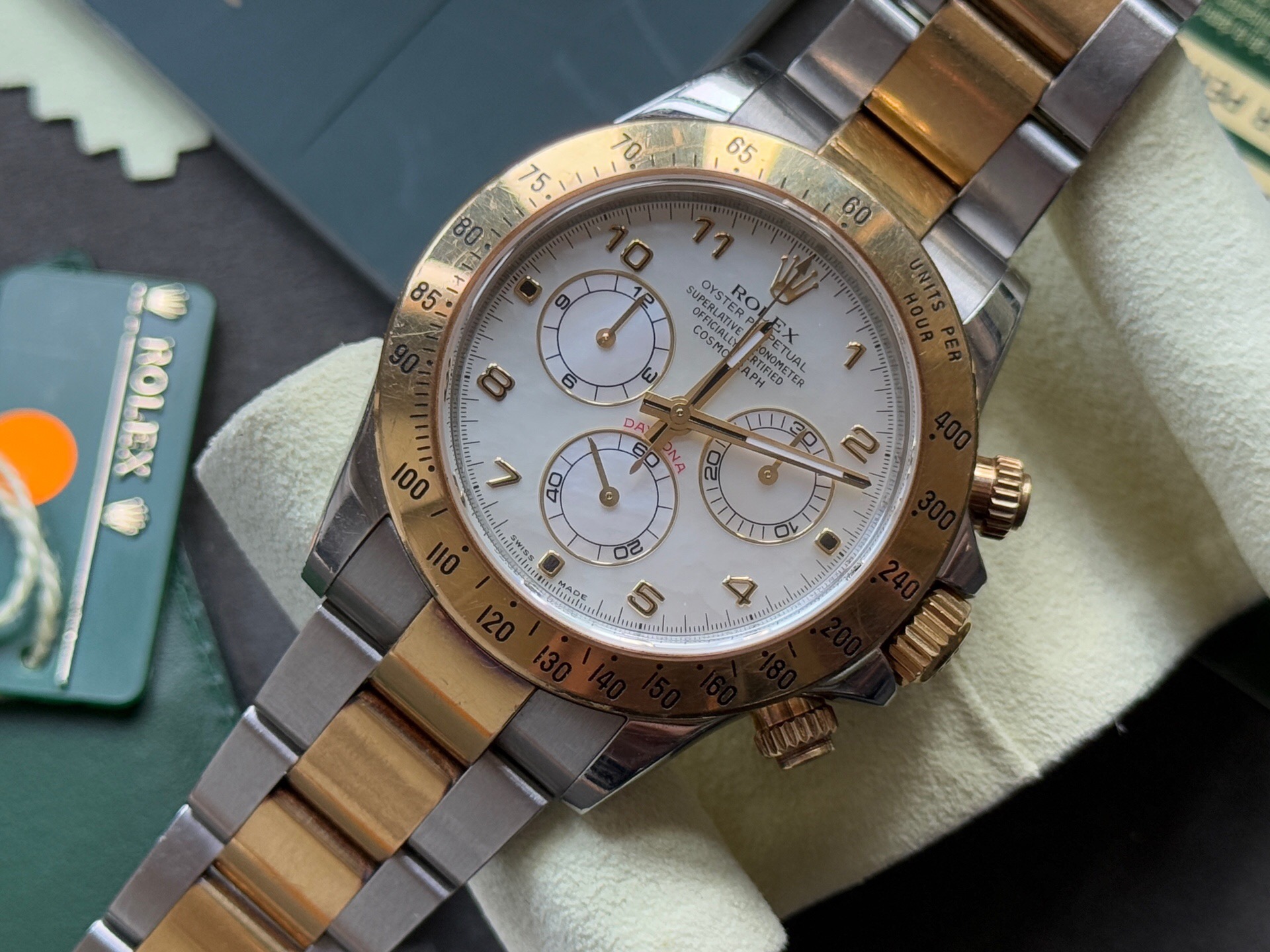 Rolex 116523 detail 2