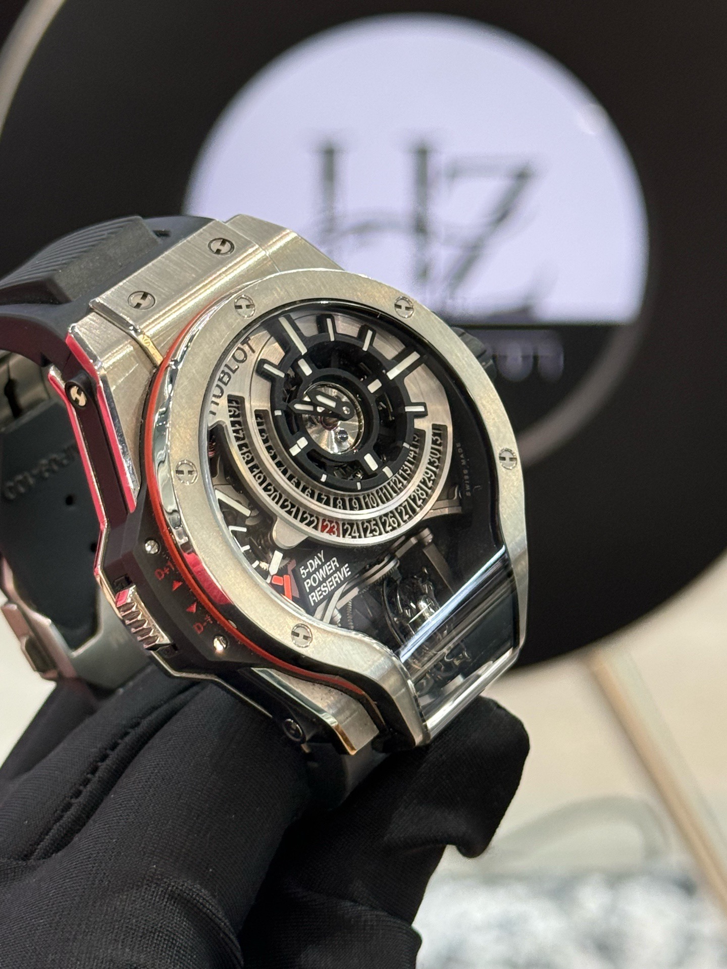 Hublot 909.NX.1120.RX detail 1