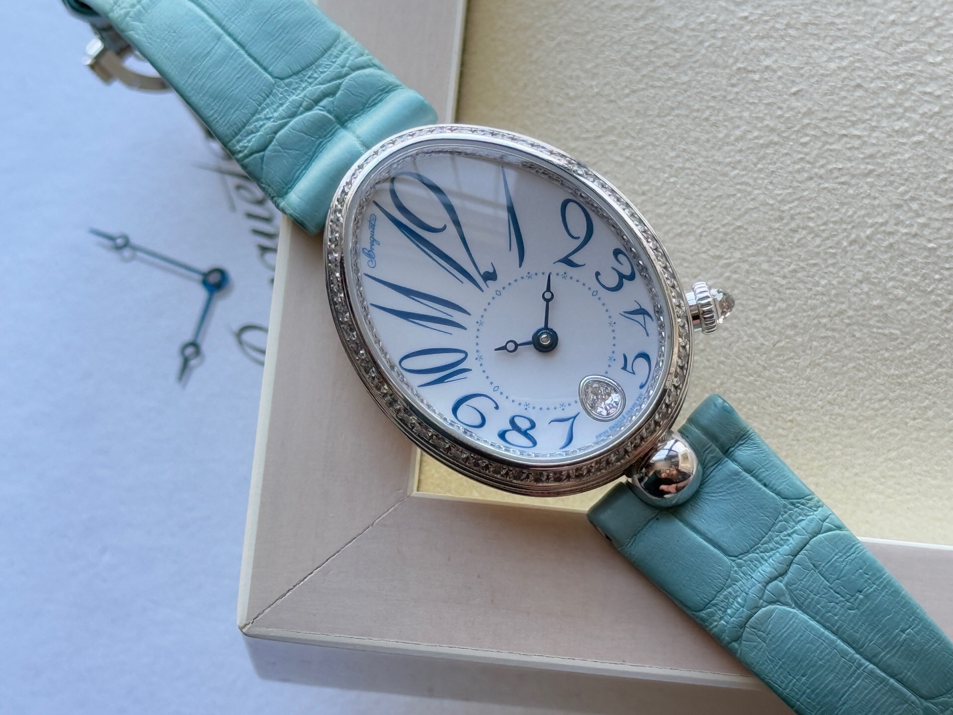 Breguet 8918BB / 28 / 964 / D00D detail 1