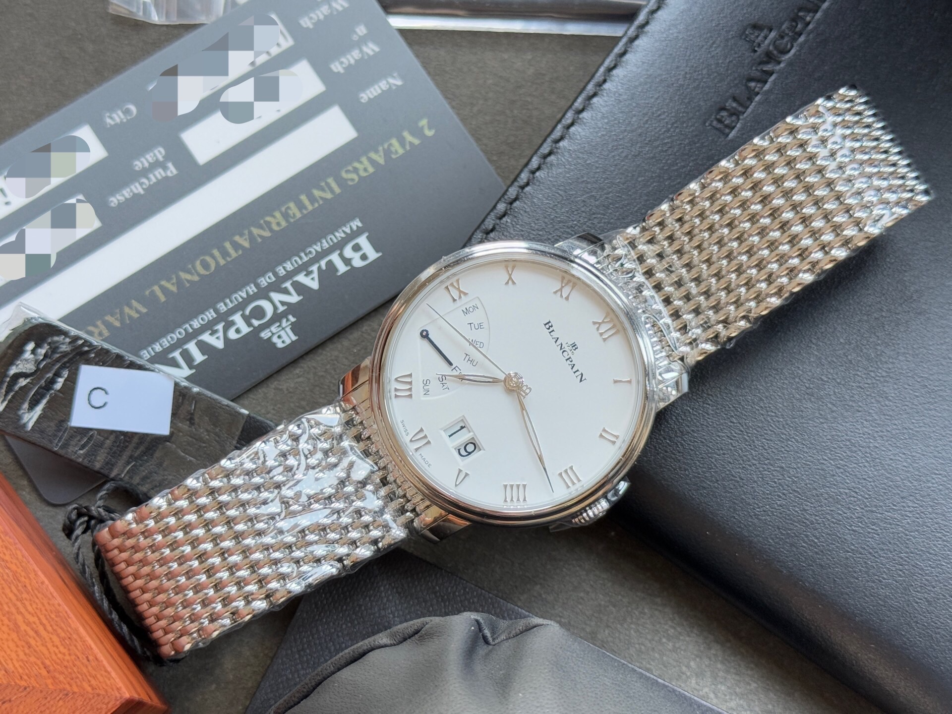 Blancpain 6668-1127-MMB detail 3