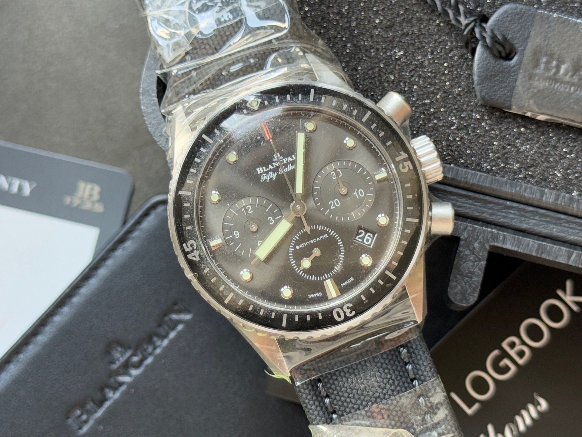Blancpain 5200-1110-B52A detail 1