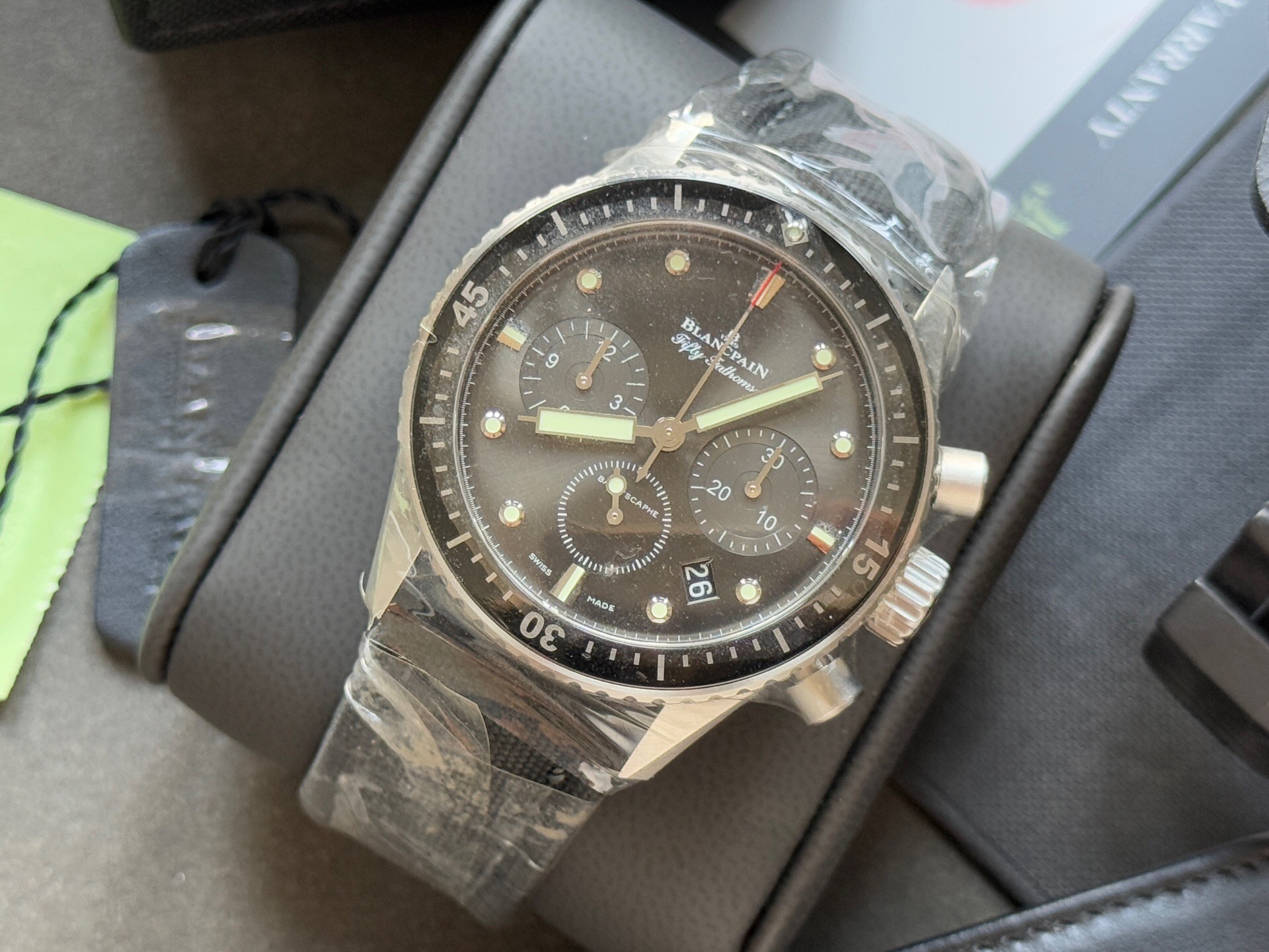 Blancpain 5200-1110-B52A detail 2