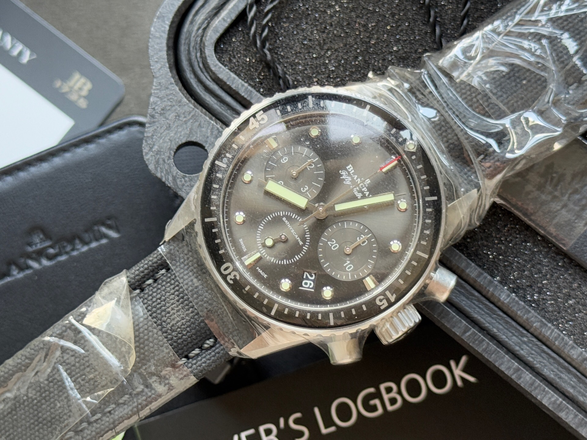 Blancpain 5200-1110-B52A detail 3