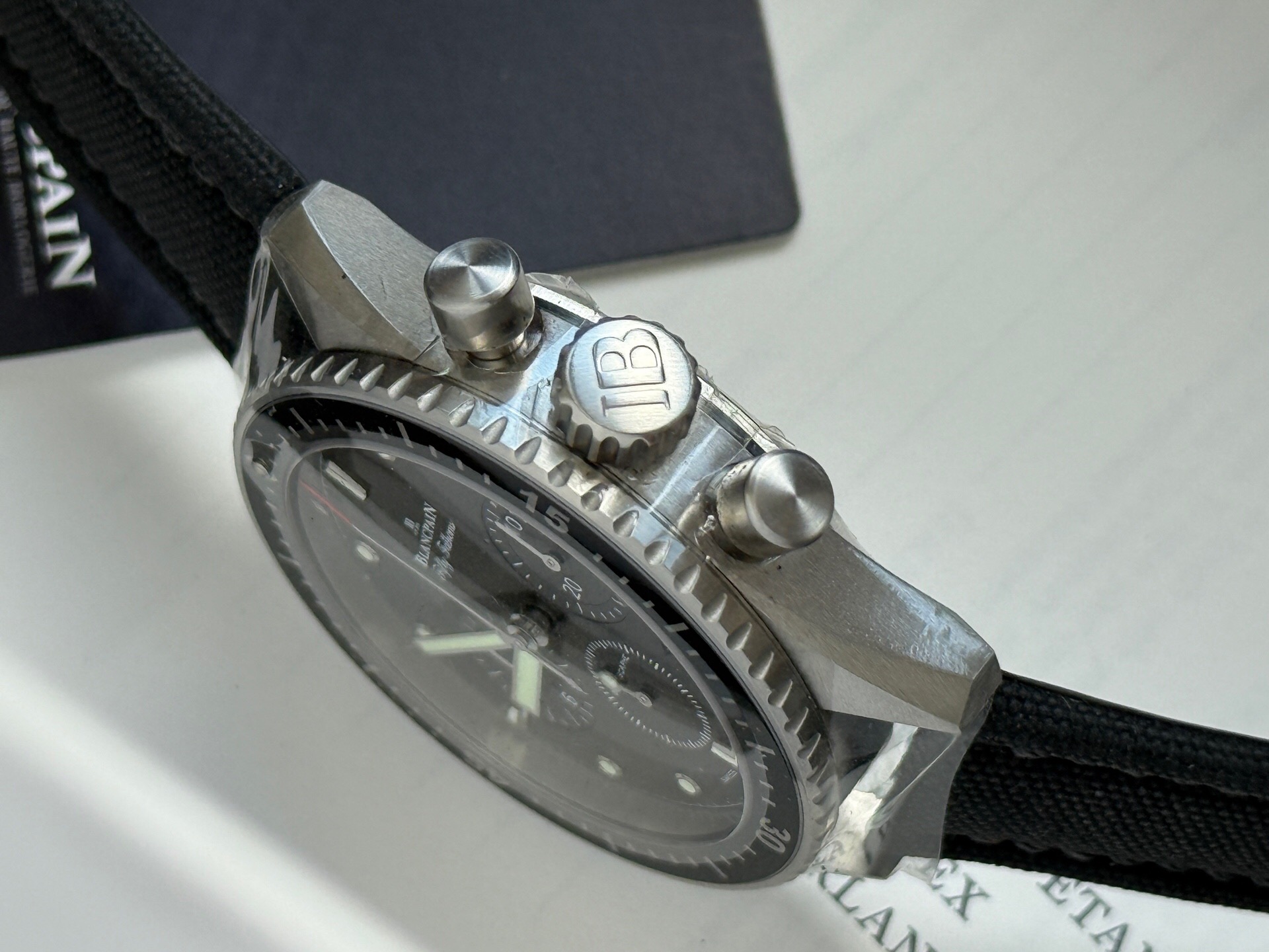 Blancpain 5200-1110-B52 detail 5