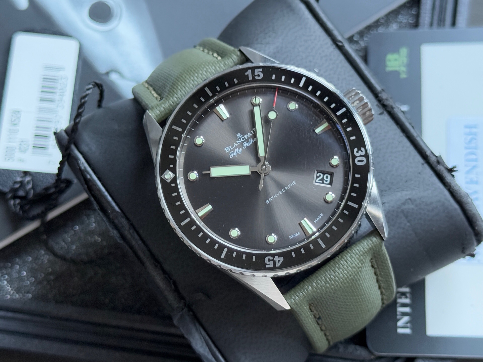 Blancpain 5000-1110-B52A detail 1