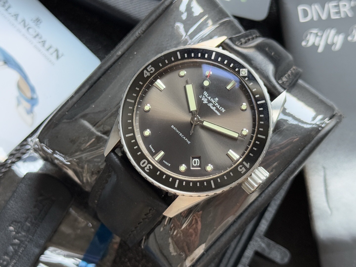 Blancpain 5000-1110-B52A detail 1