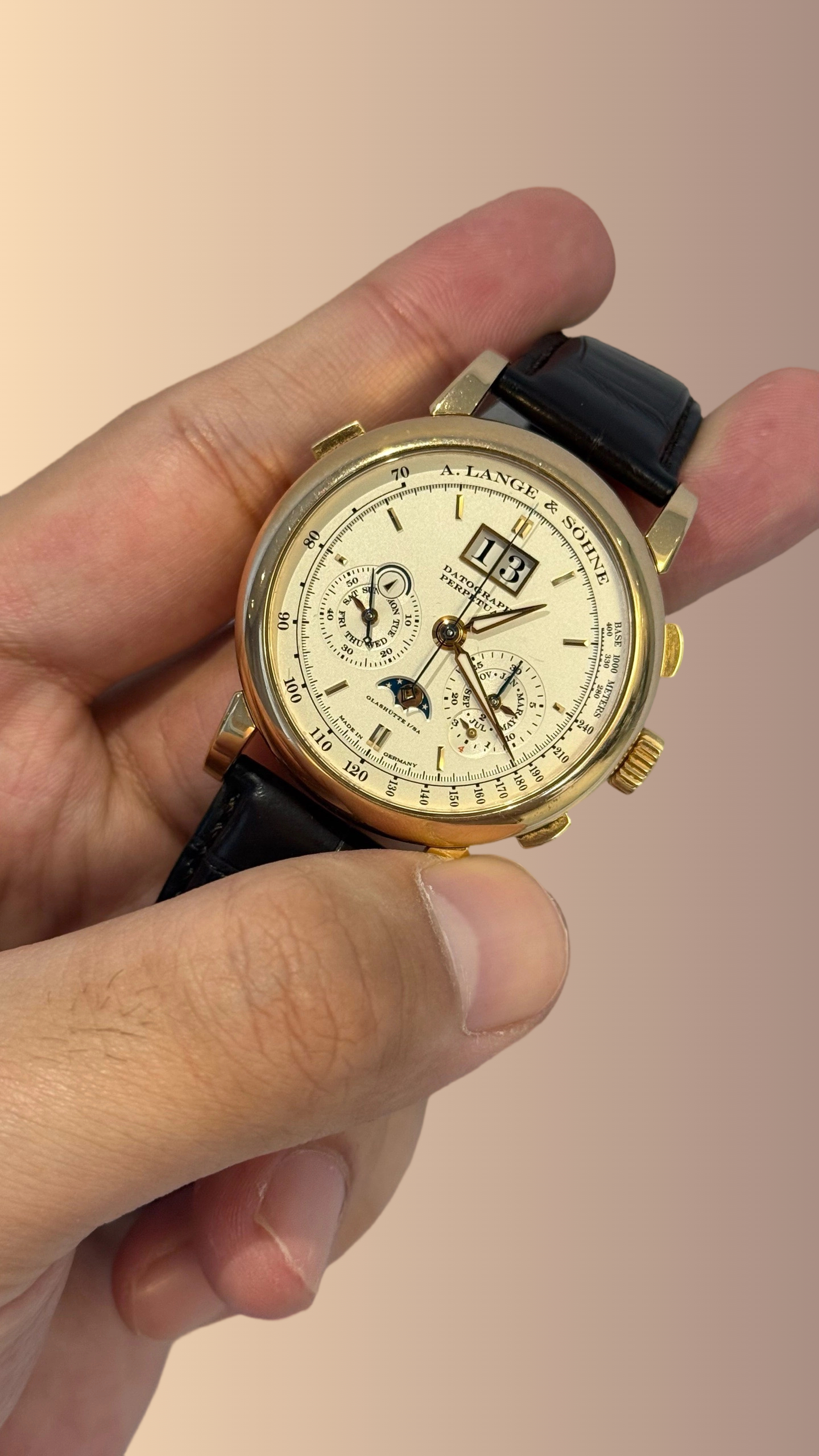 A. Lange & S&ouml;hne 410.032 detail 4