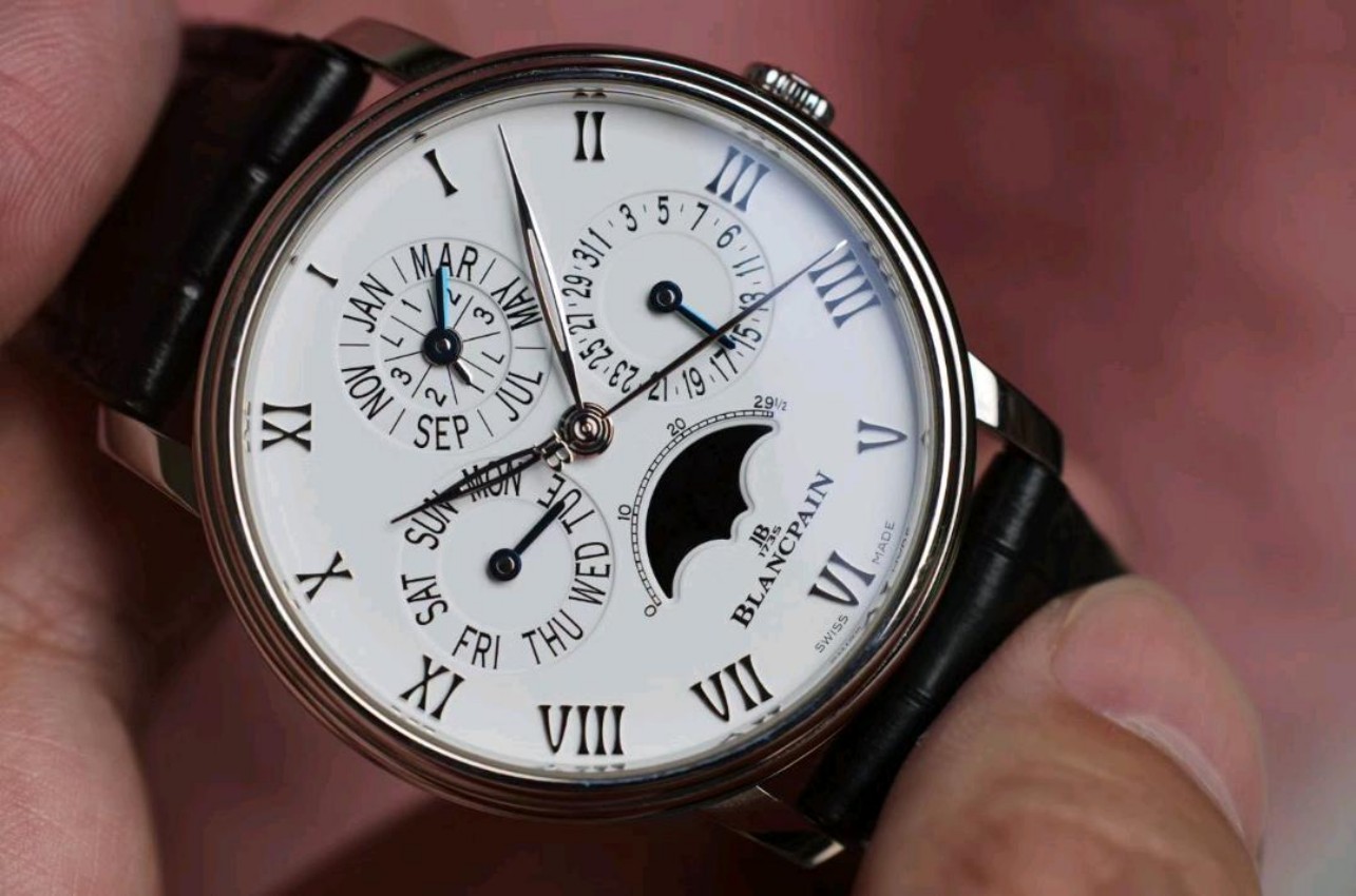 Blancpain 6656-1127-55B detail 1
