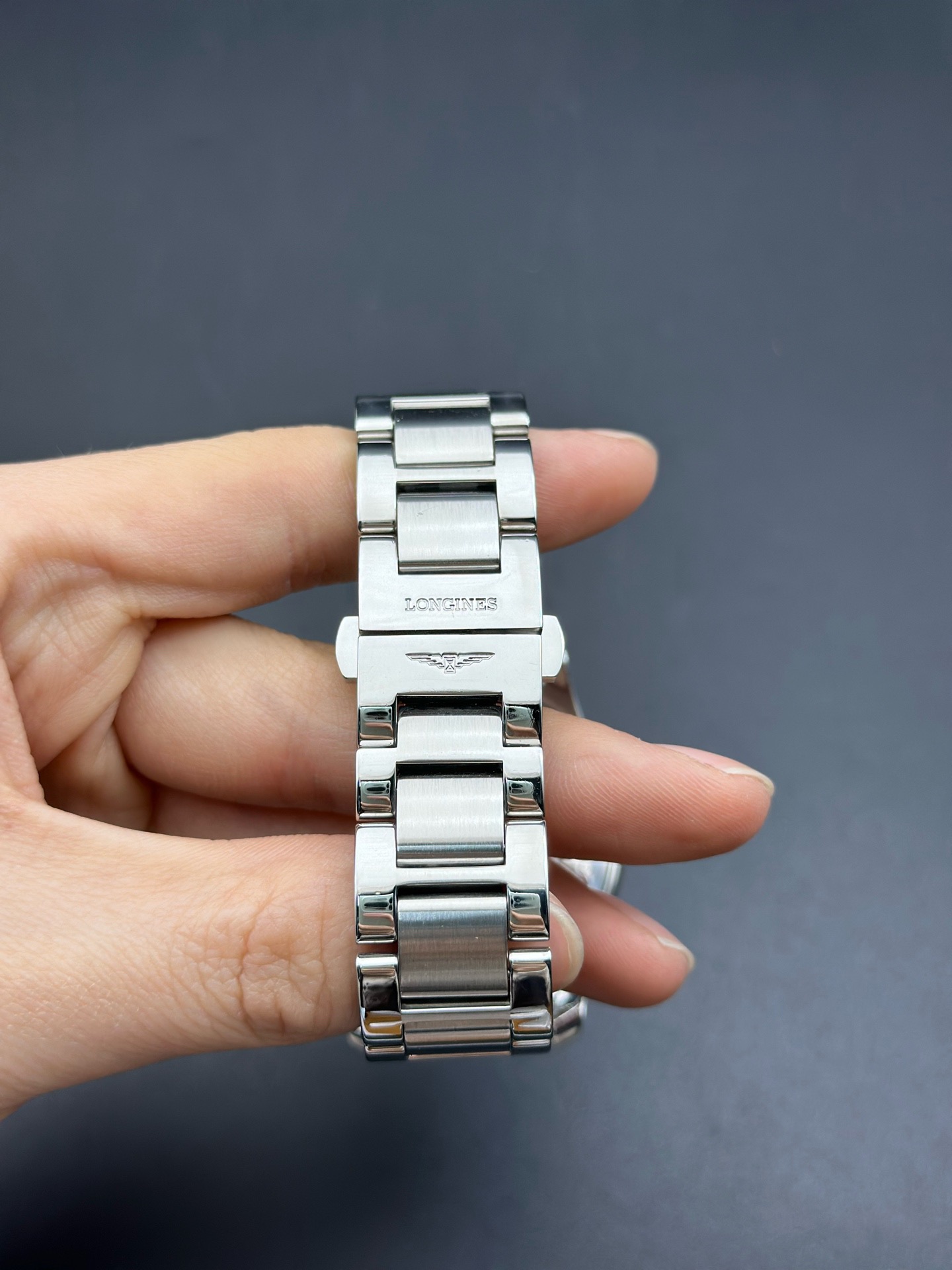 Longines L2.785.4.58.6 detail 4