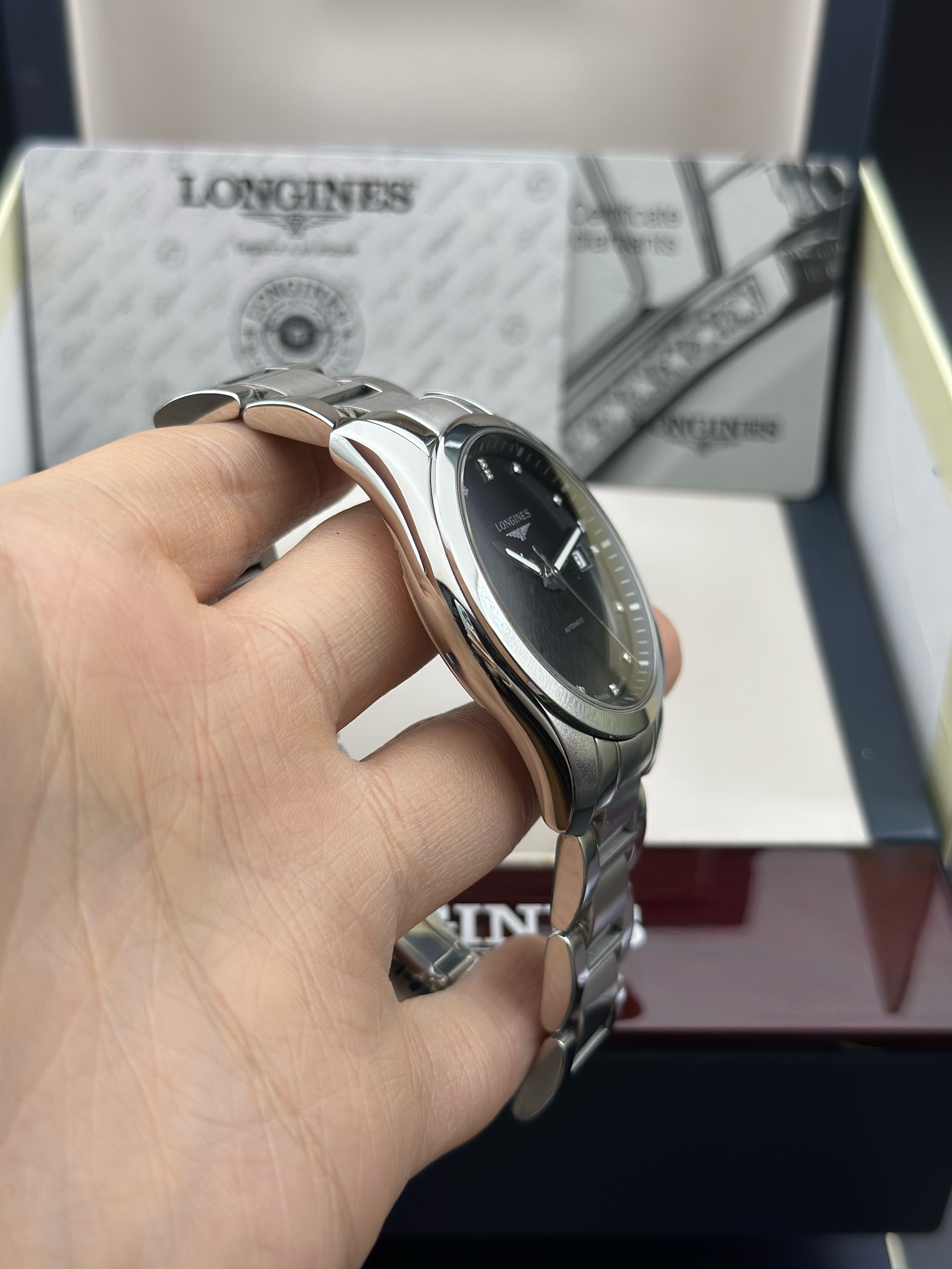 Longines L2.785.4.58.6 detail 2
