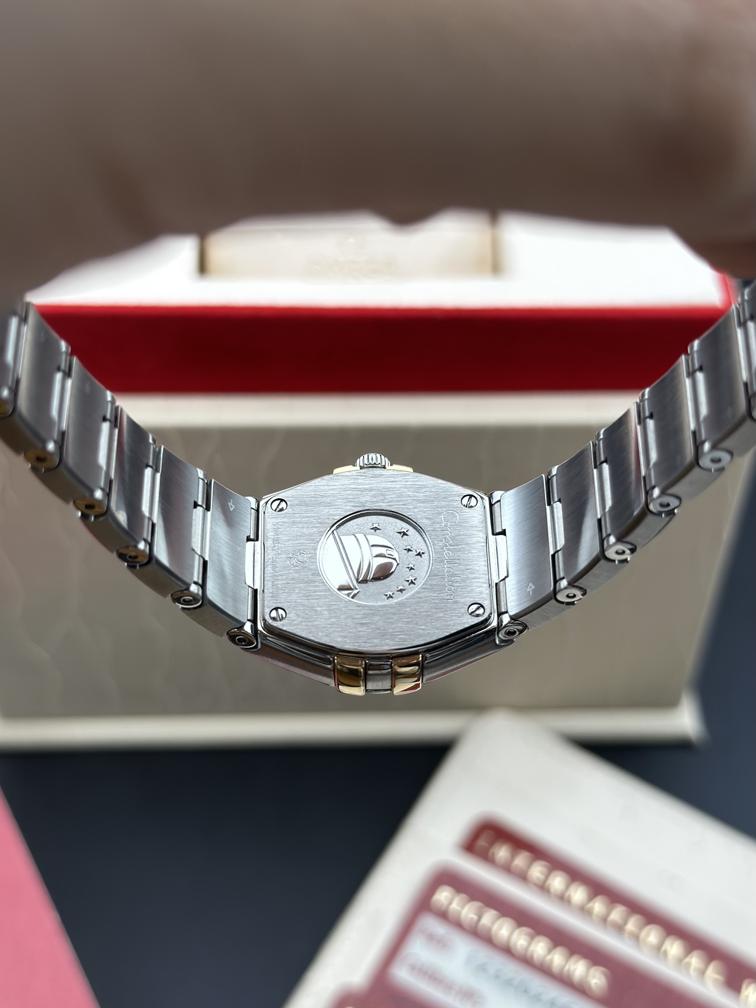Omega 123.20.24.60.57.002 detail 6