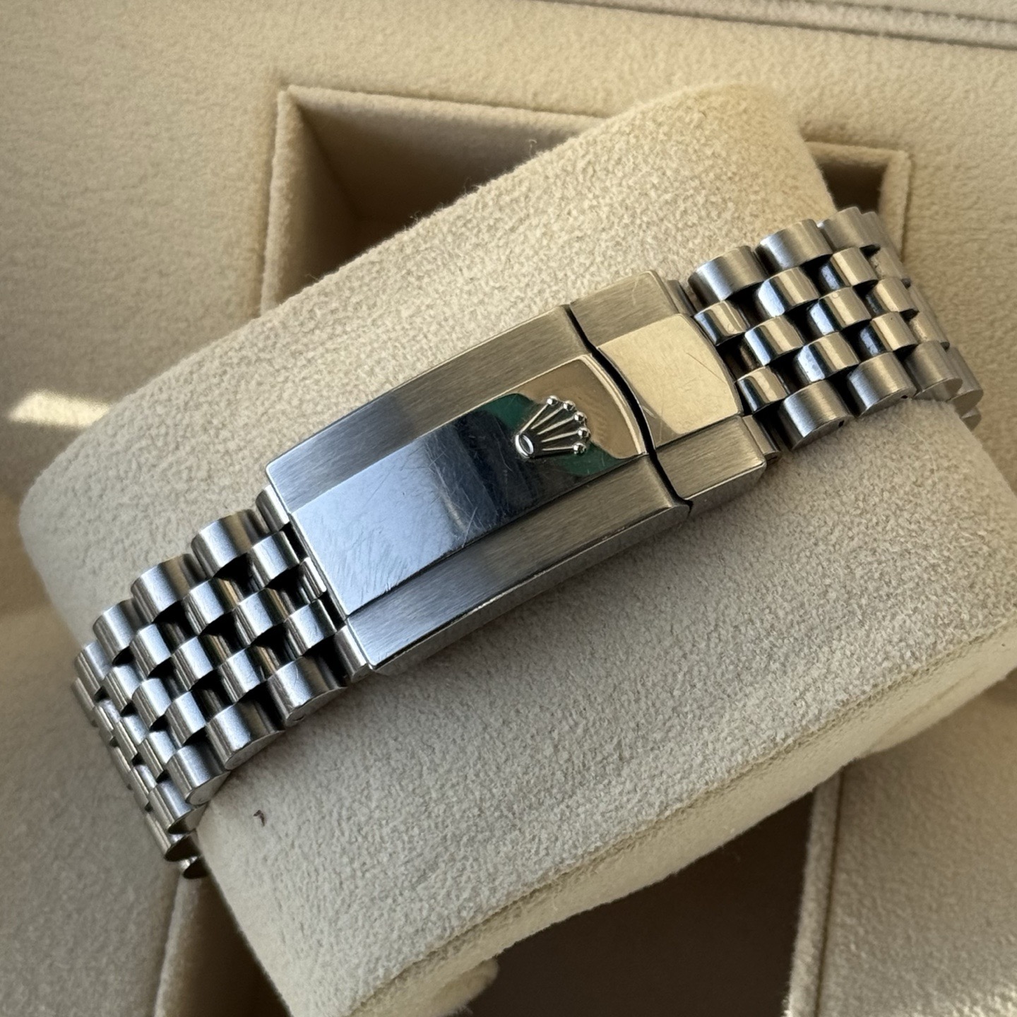Rolex m126334-0002 detail 4