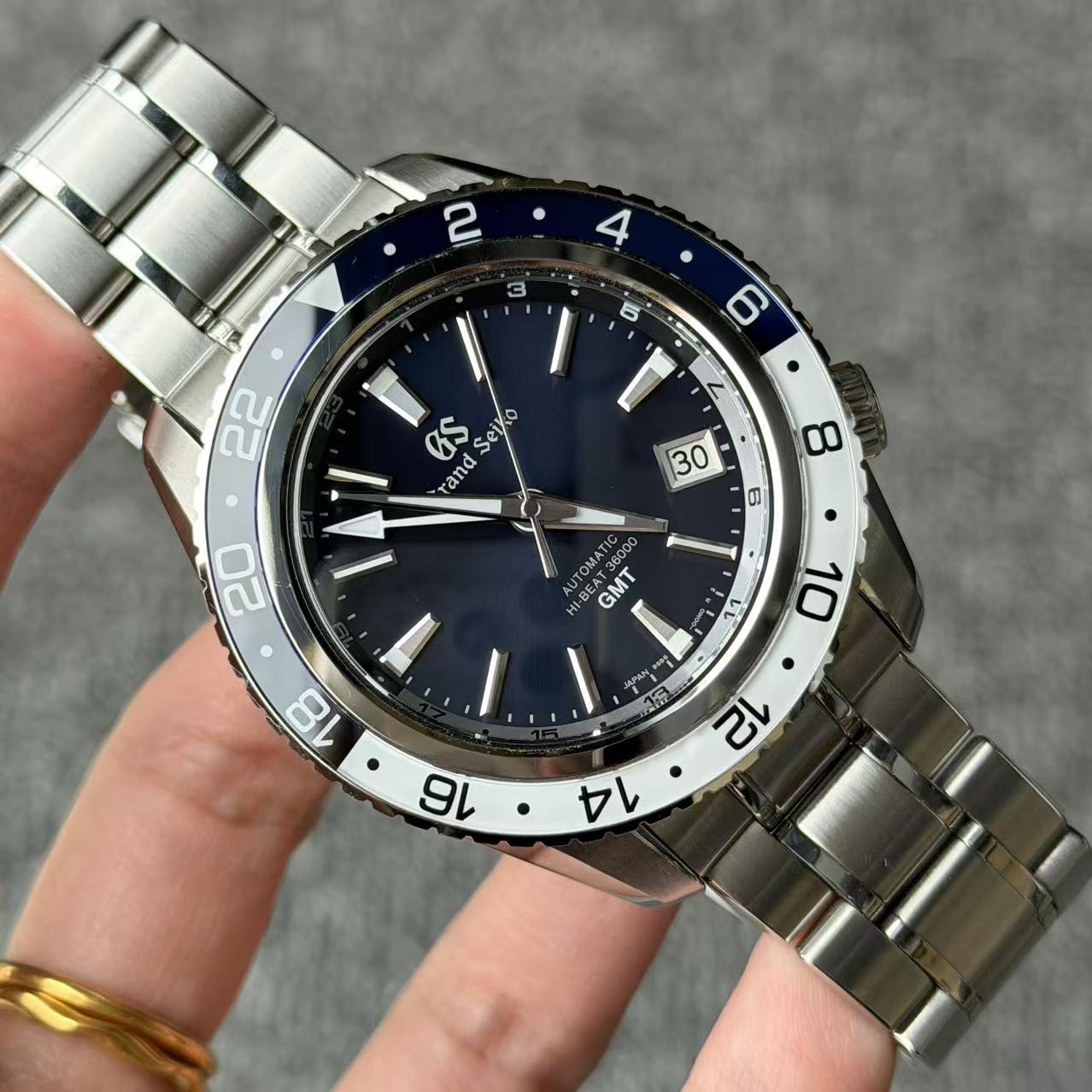 Seiko SBGJ237G detail 2