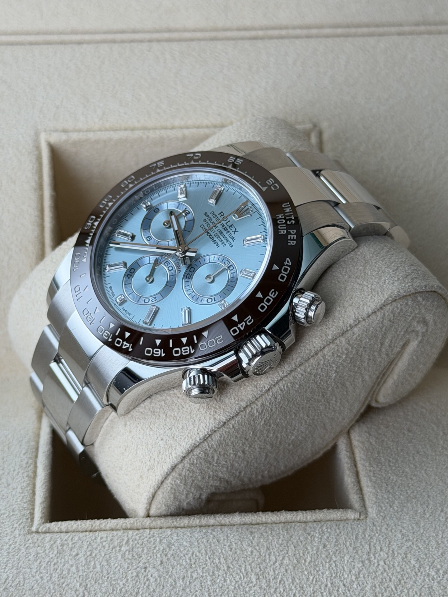 Rolex 116506-0002 detail 4