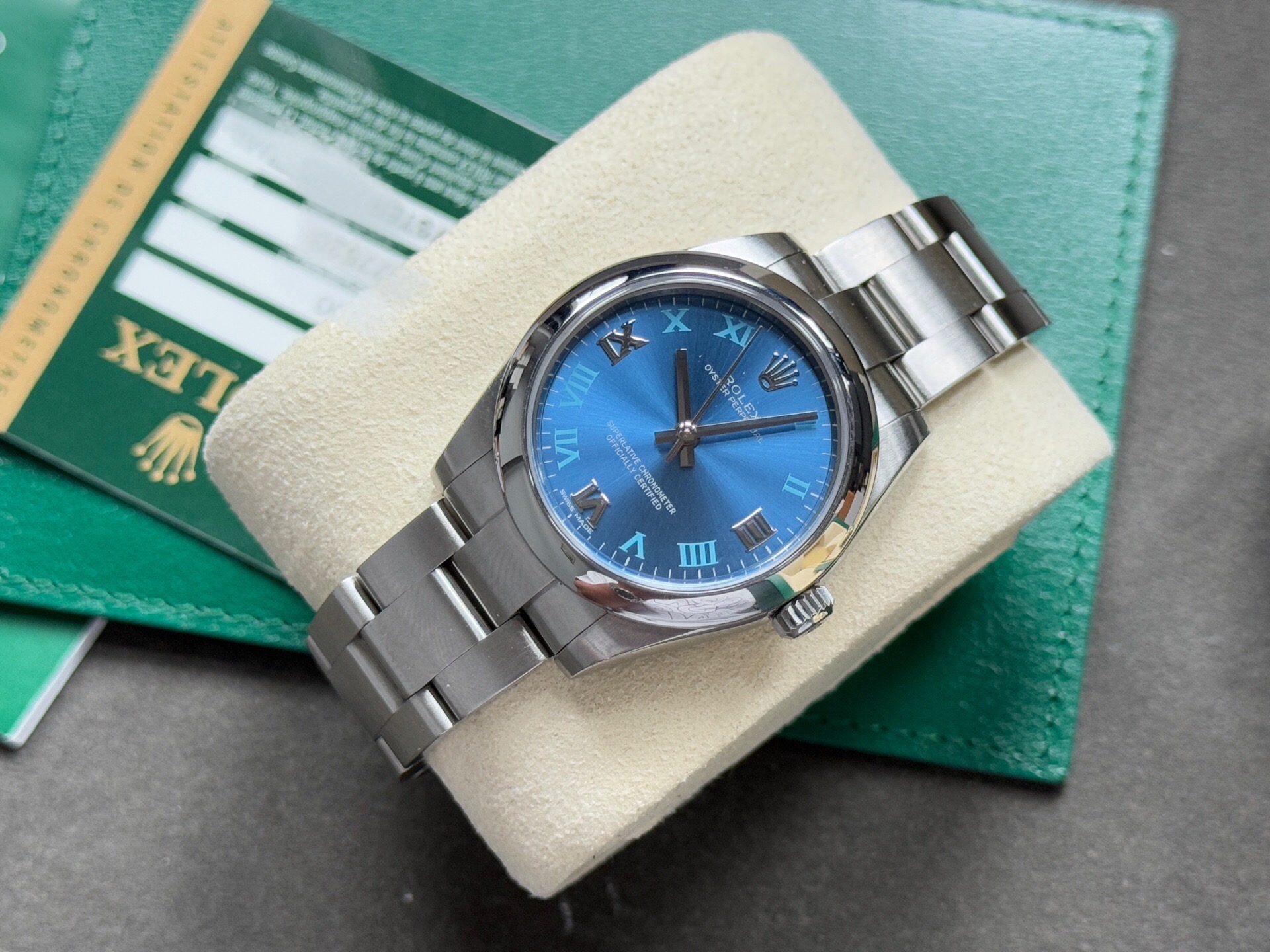 Rolex m177200-0009 detail 3