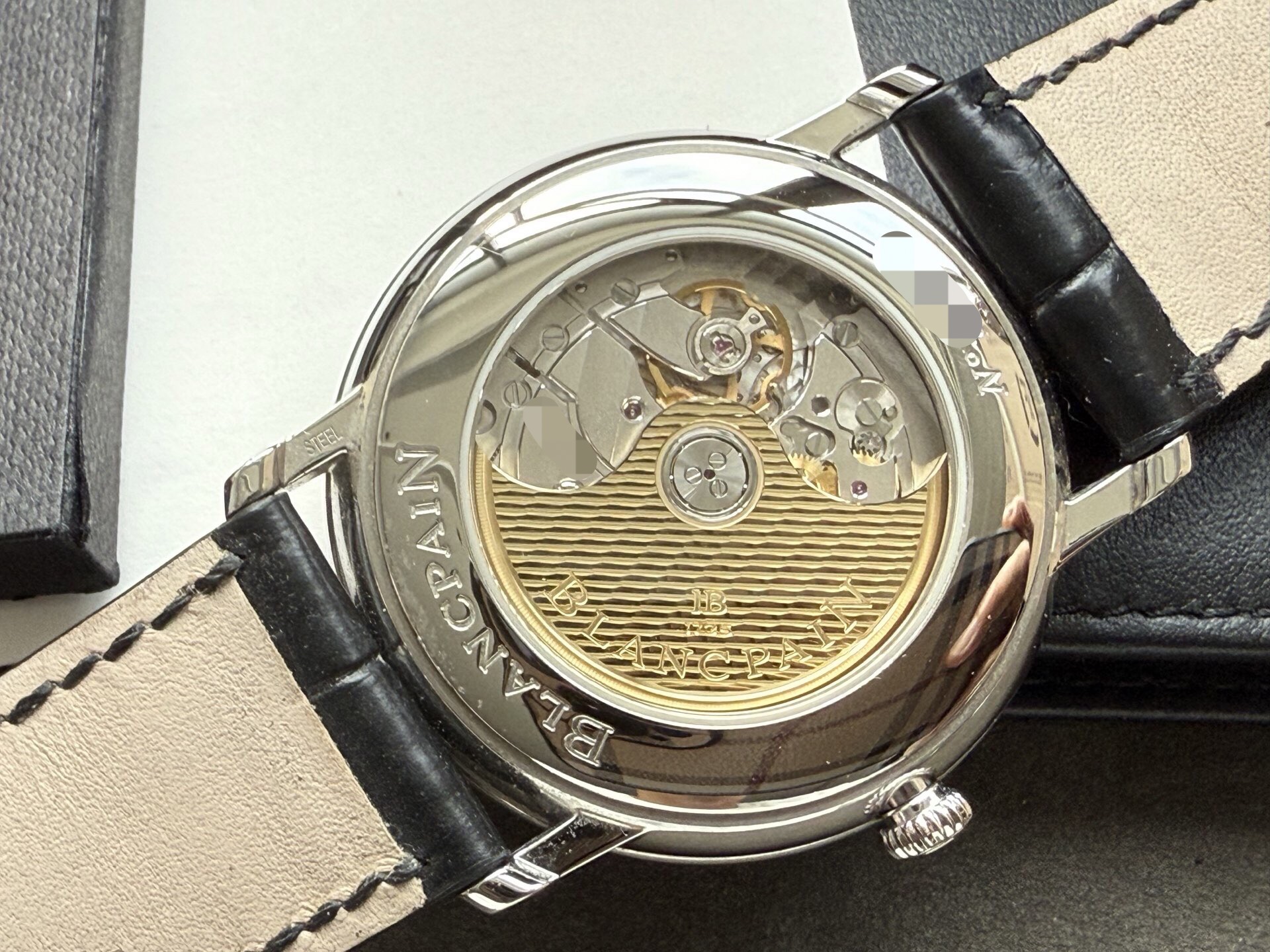 Blancpain 6651-1143-55B detail 6