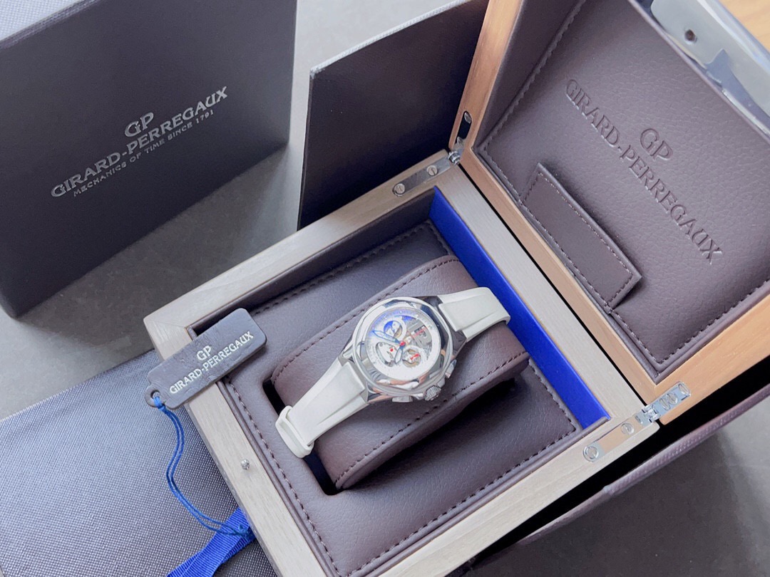 Girard Perregaux 80080-11-016YFK7A detail 7