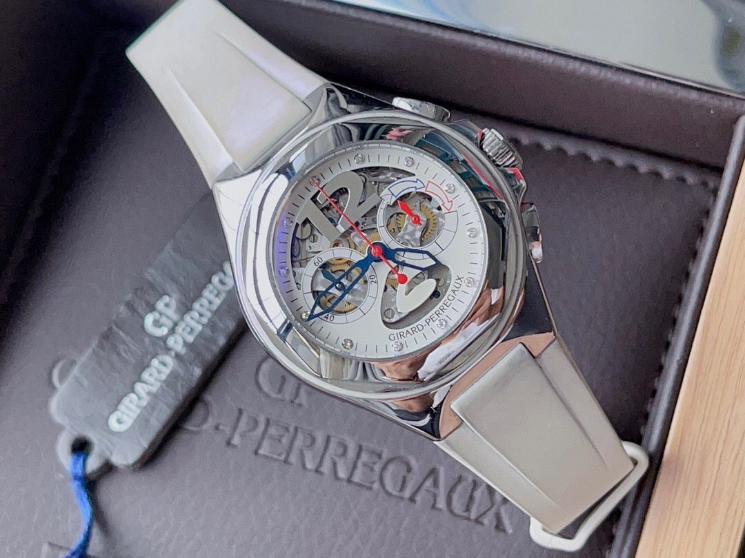 Girard Perregaux 80080-11-016YFK7A detail 3