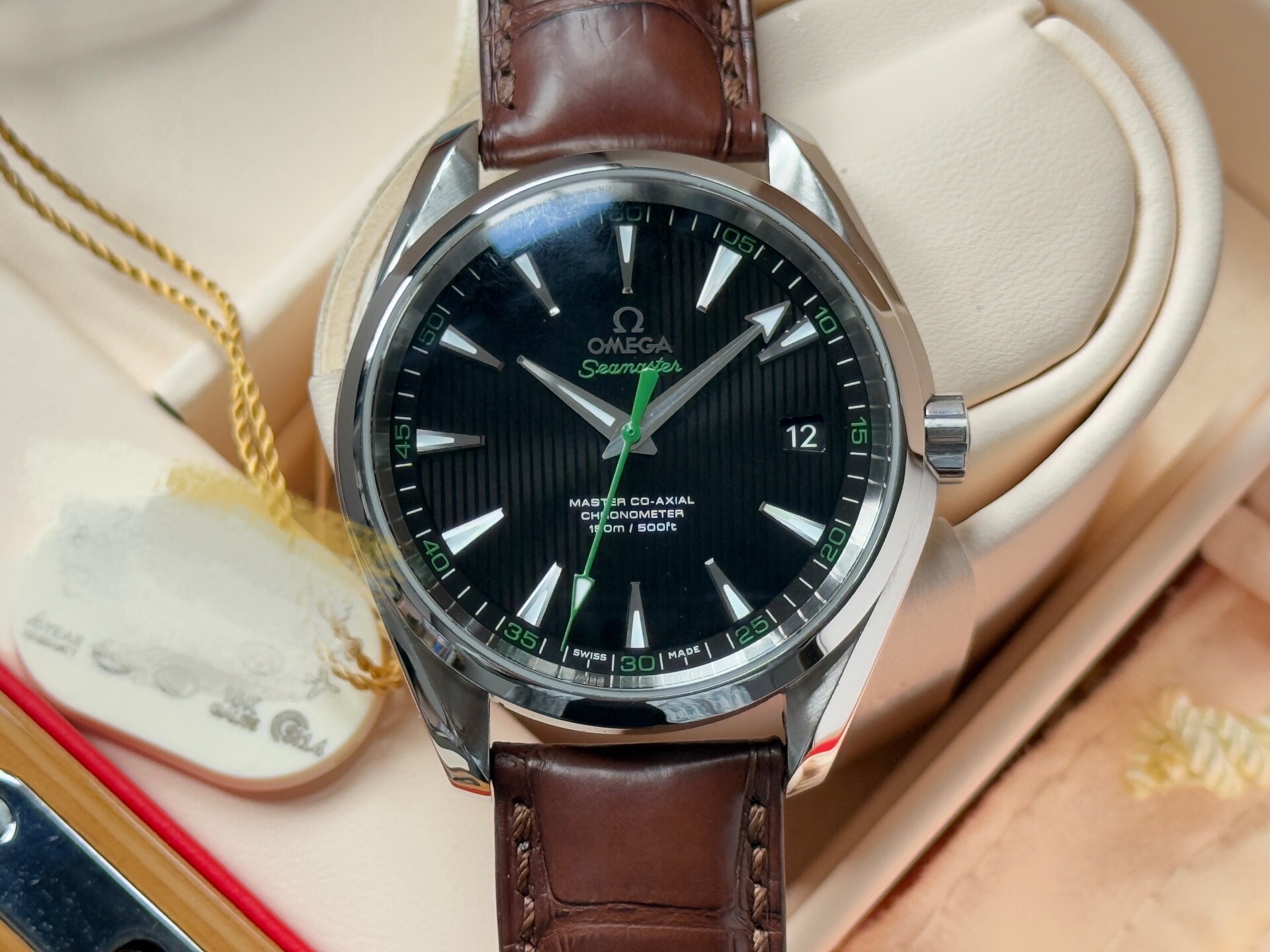 Omega 231.12.42.21.01.003