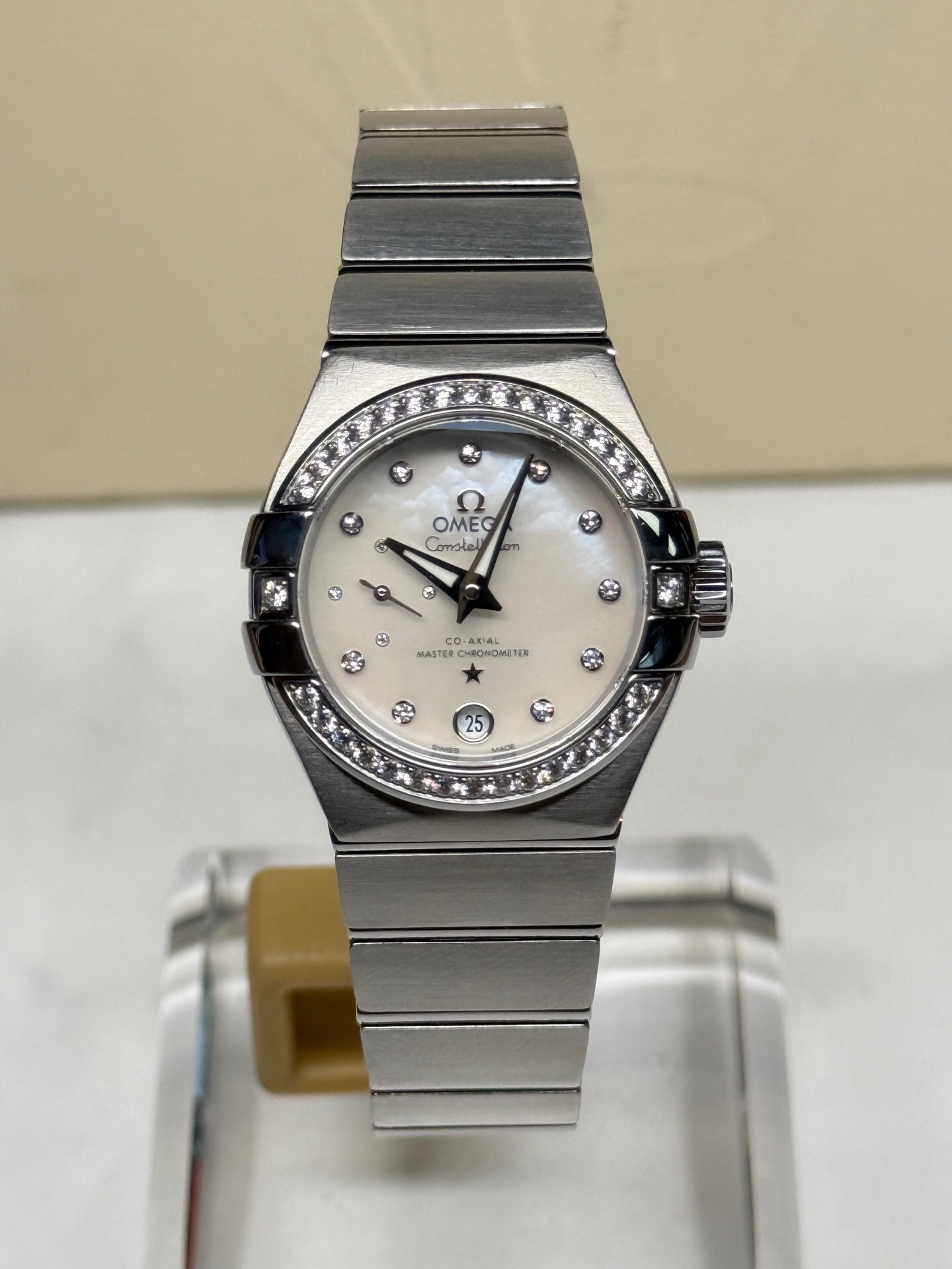 Omega 127.15.27.20.55.001 detail 6