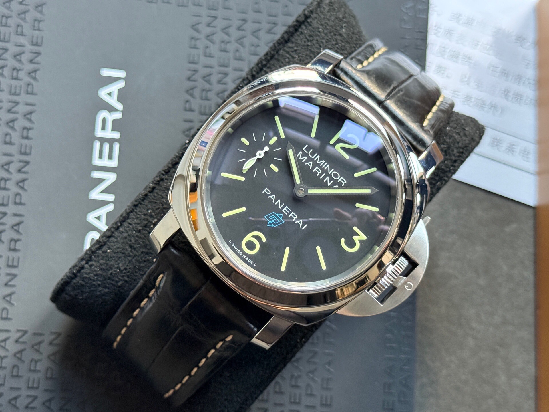 Panerai PAM00777 detail 4