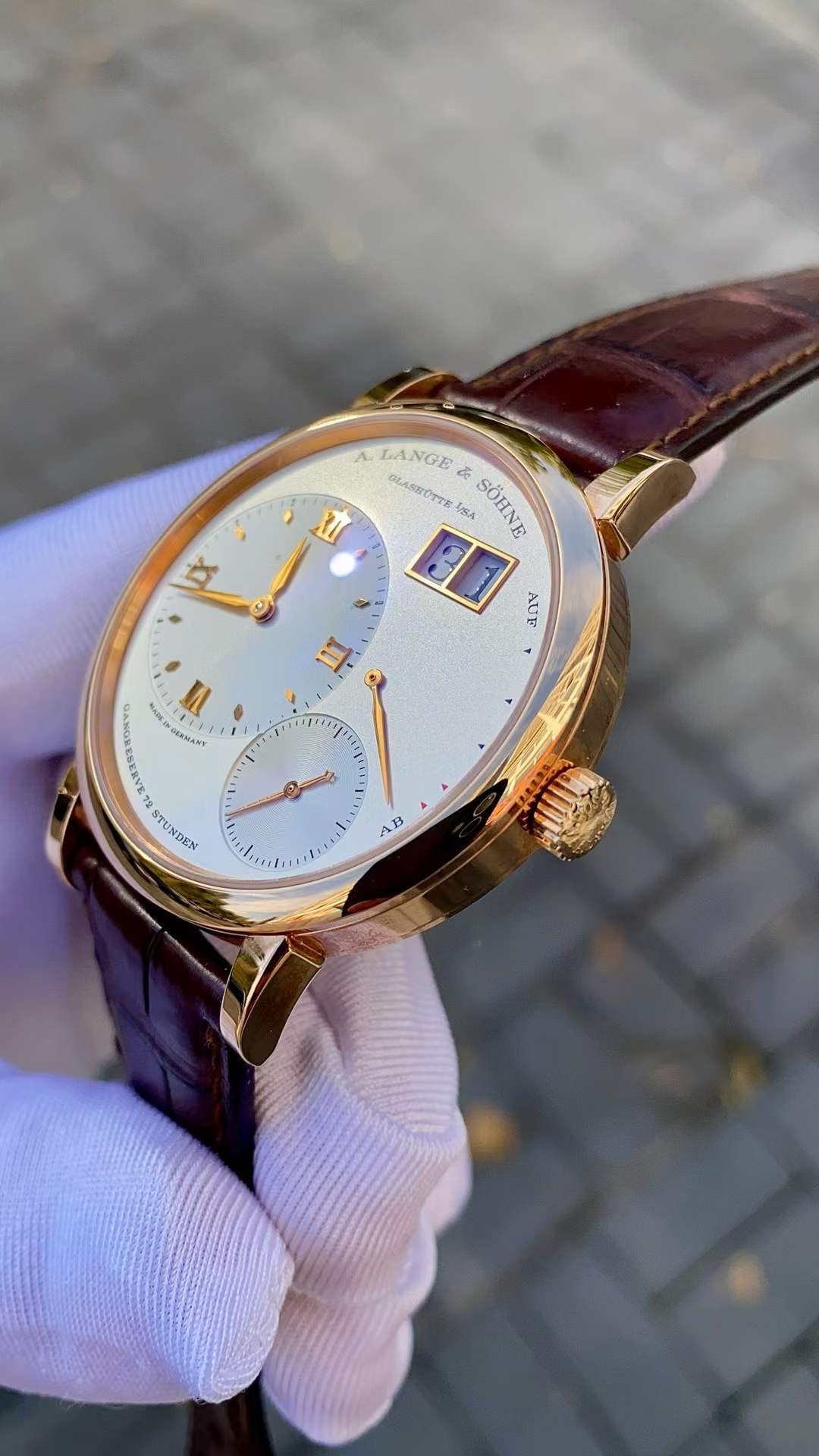 A. Lange & S&ouml;hne 117.032 detail 1