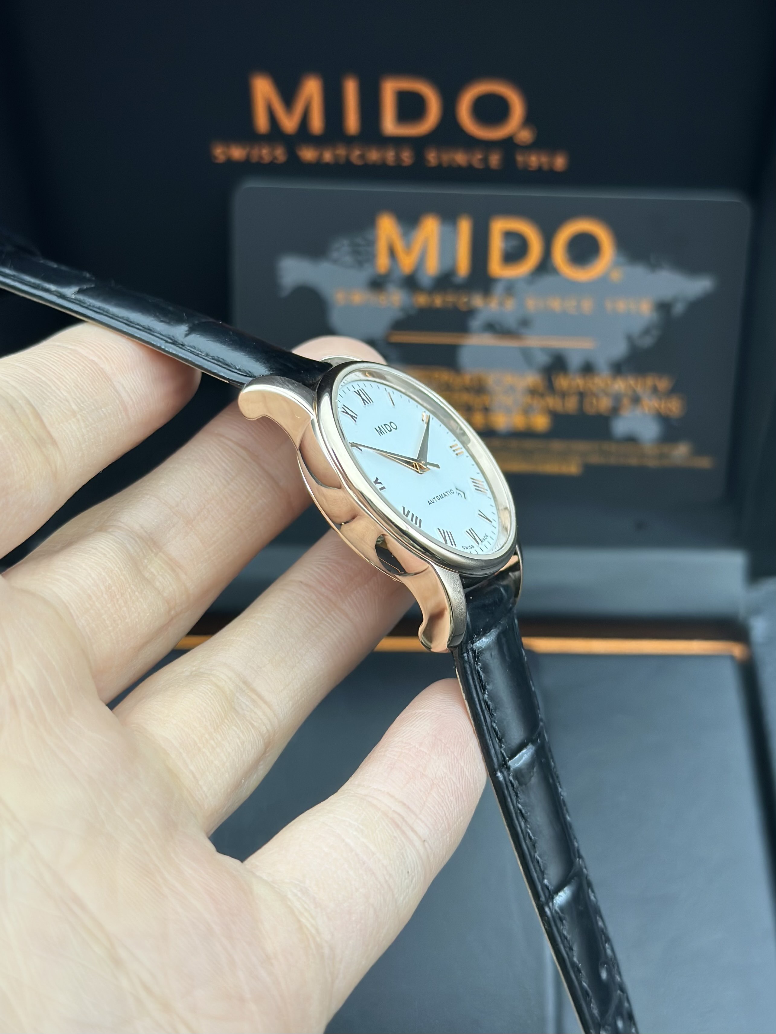 Mido M7600.3.26.8 detail 2