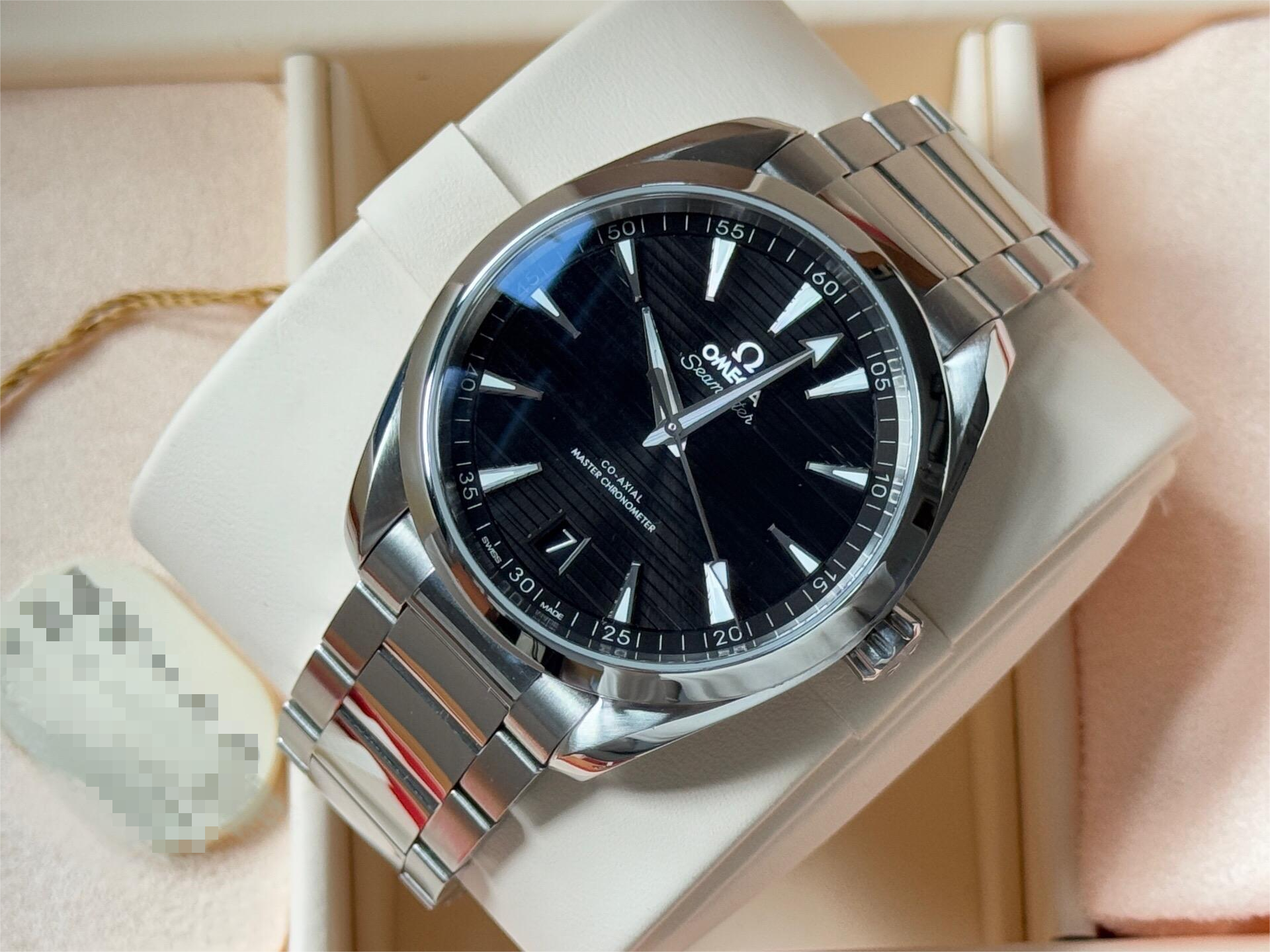 Omega 220.10.41.21.01.001 detail 1