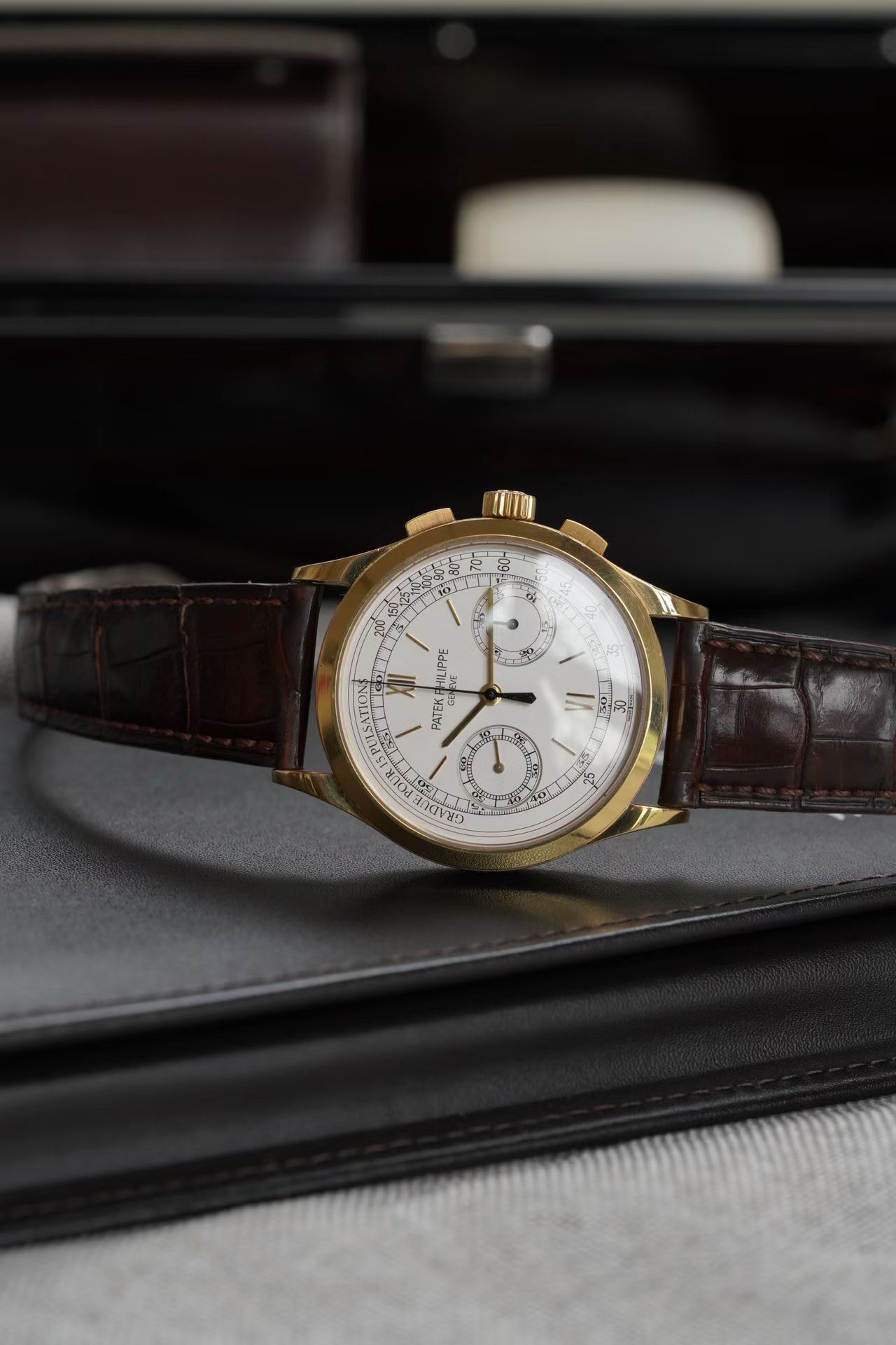 Patek Philippe 5170J-001 detail 2