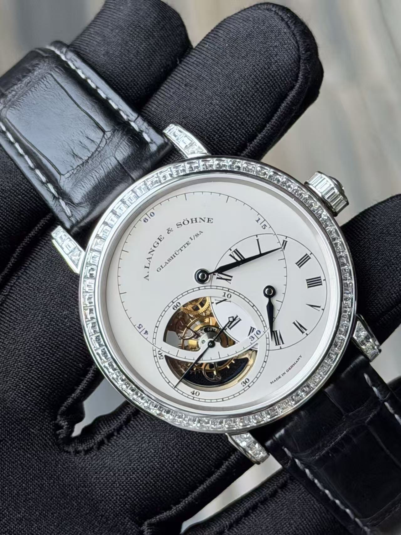 A. Lange & S&ouml;hne 883.046F detail 7