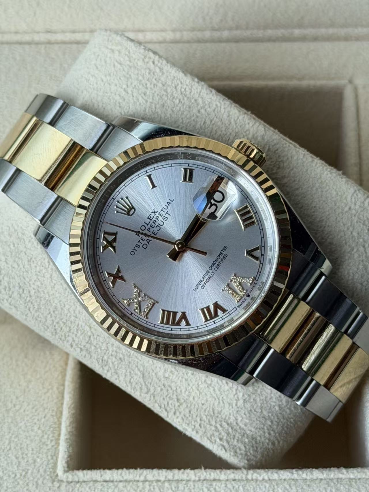 Rolex 126233-0032 detail 1