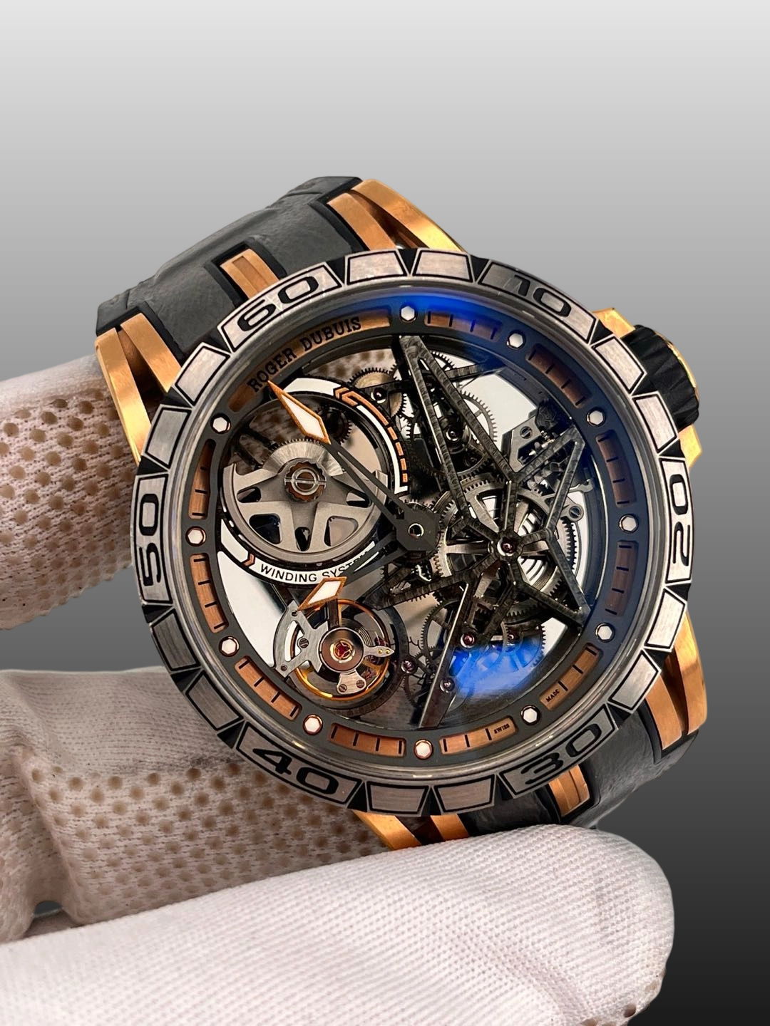 Roger Dubuis RDDBEX0574 detail 2