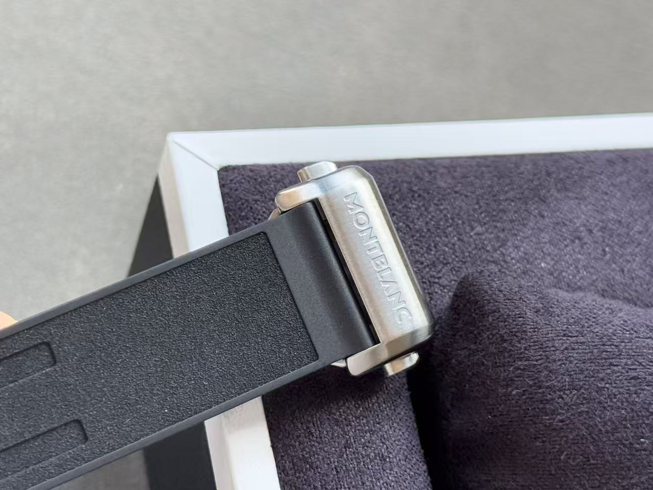 Montblanc 129766 detail 4