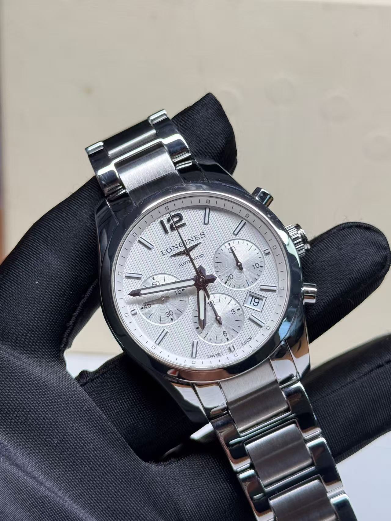 Longines L2.786.4.76.6 detail 1