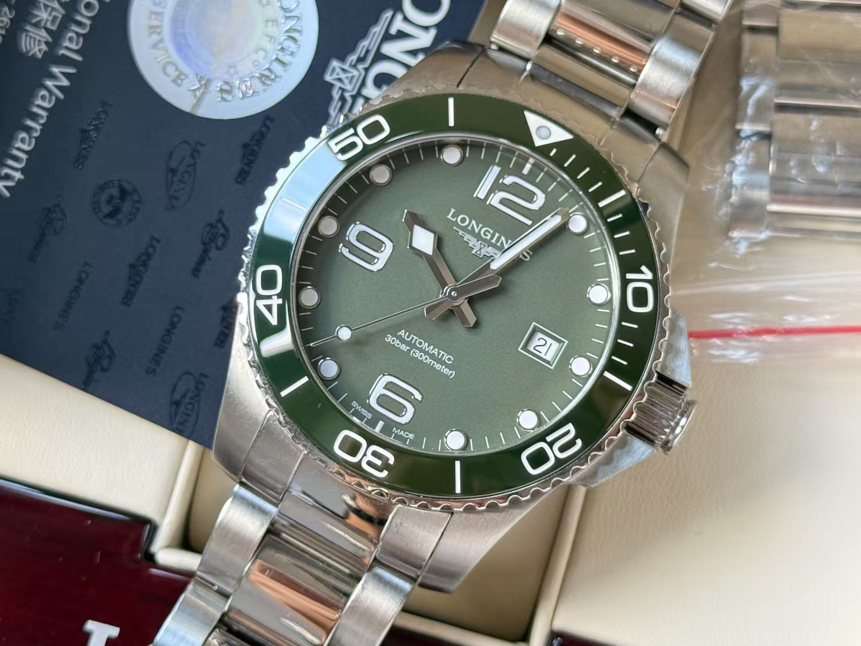 Longines L3.782.4.06.6 detail 2
