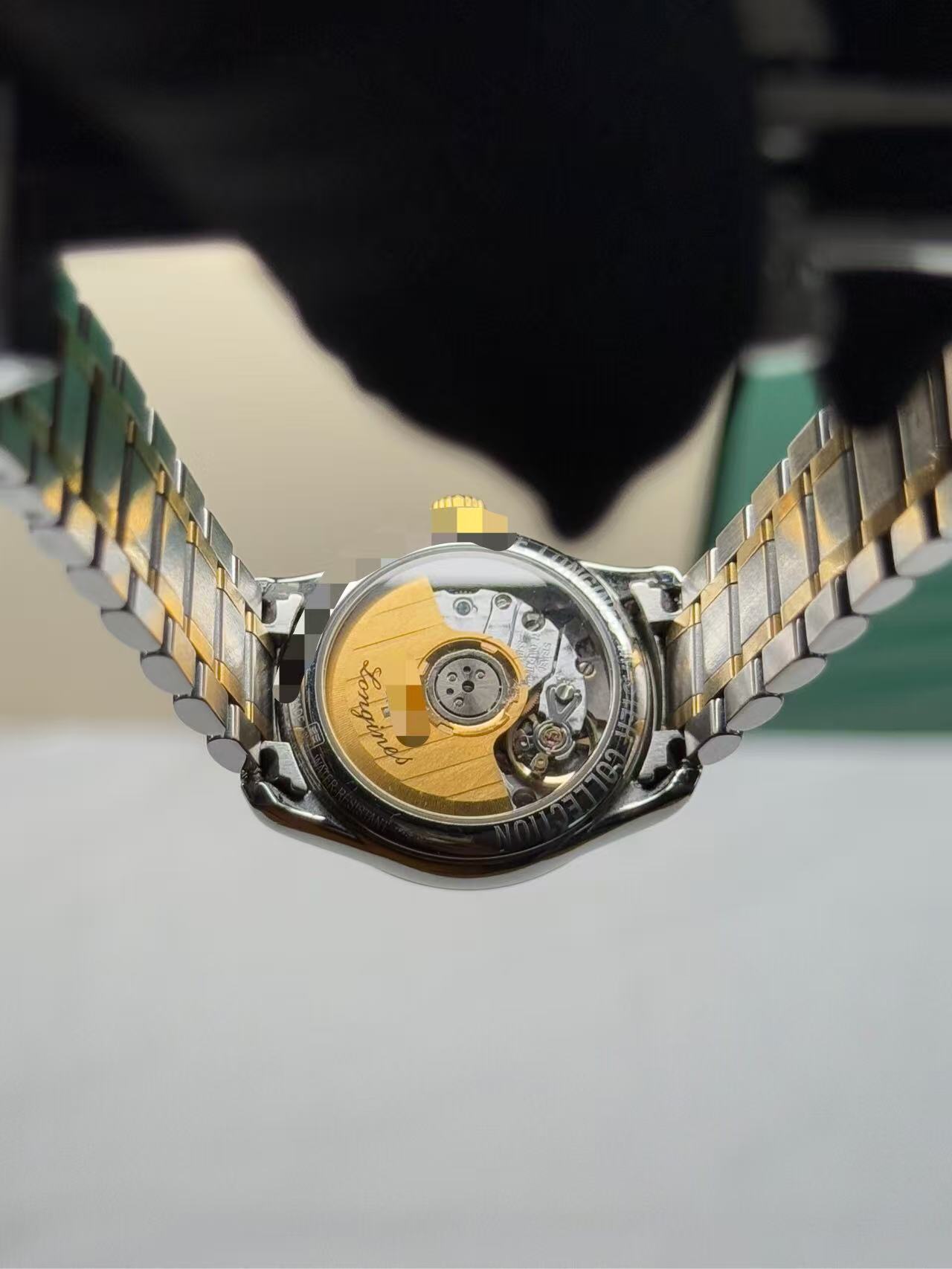 Longines L2.128.5.77.7 detail 3
