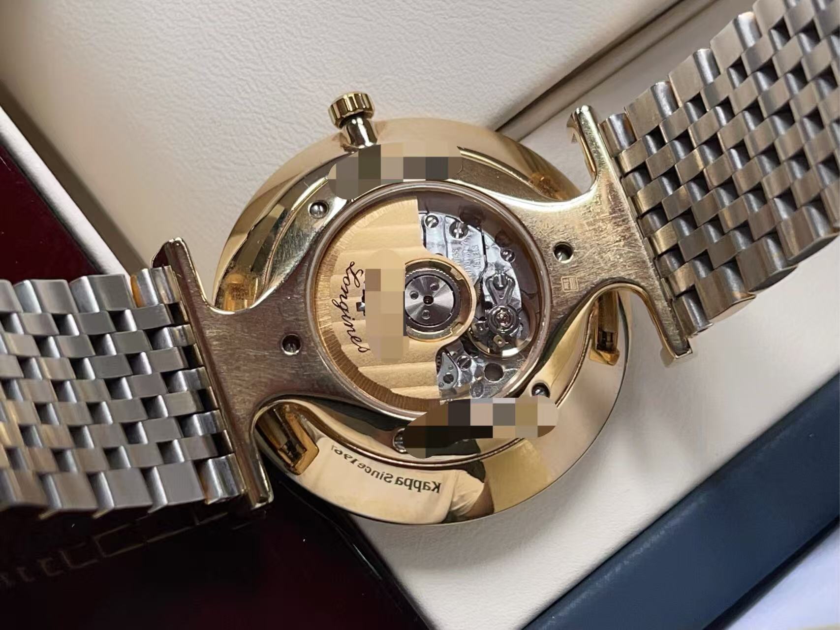 Longines L4.908.2.11.7 detail 4
