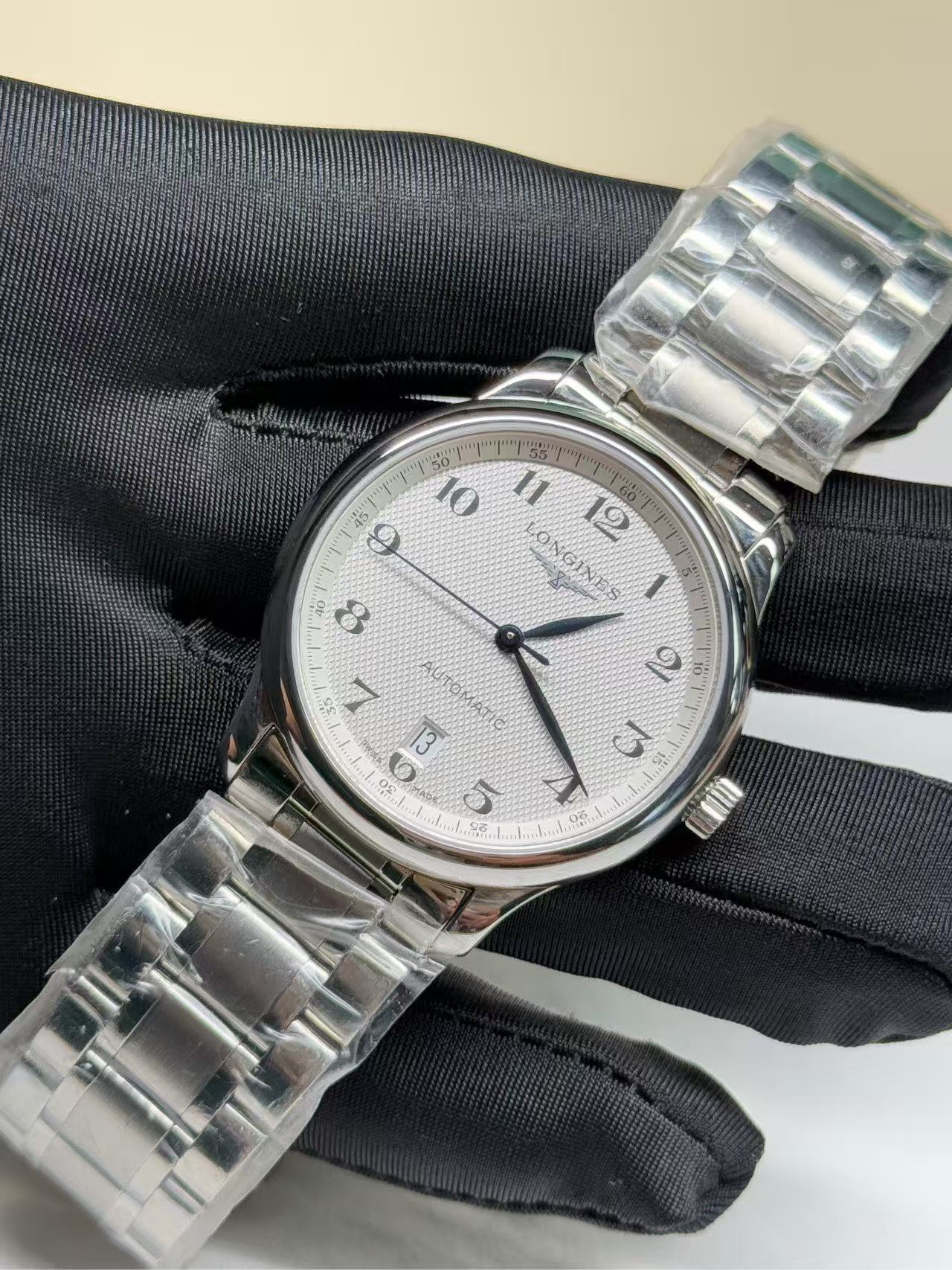 Longines L2.628.4.78.6 detail 1
