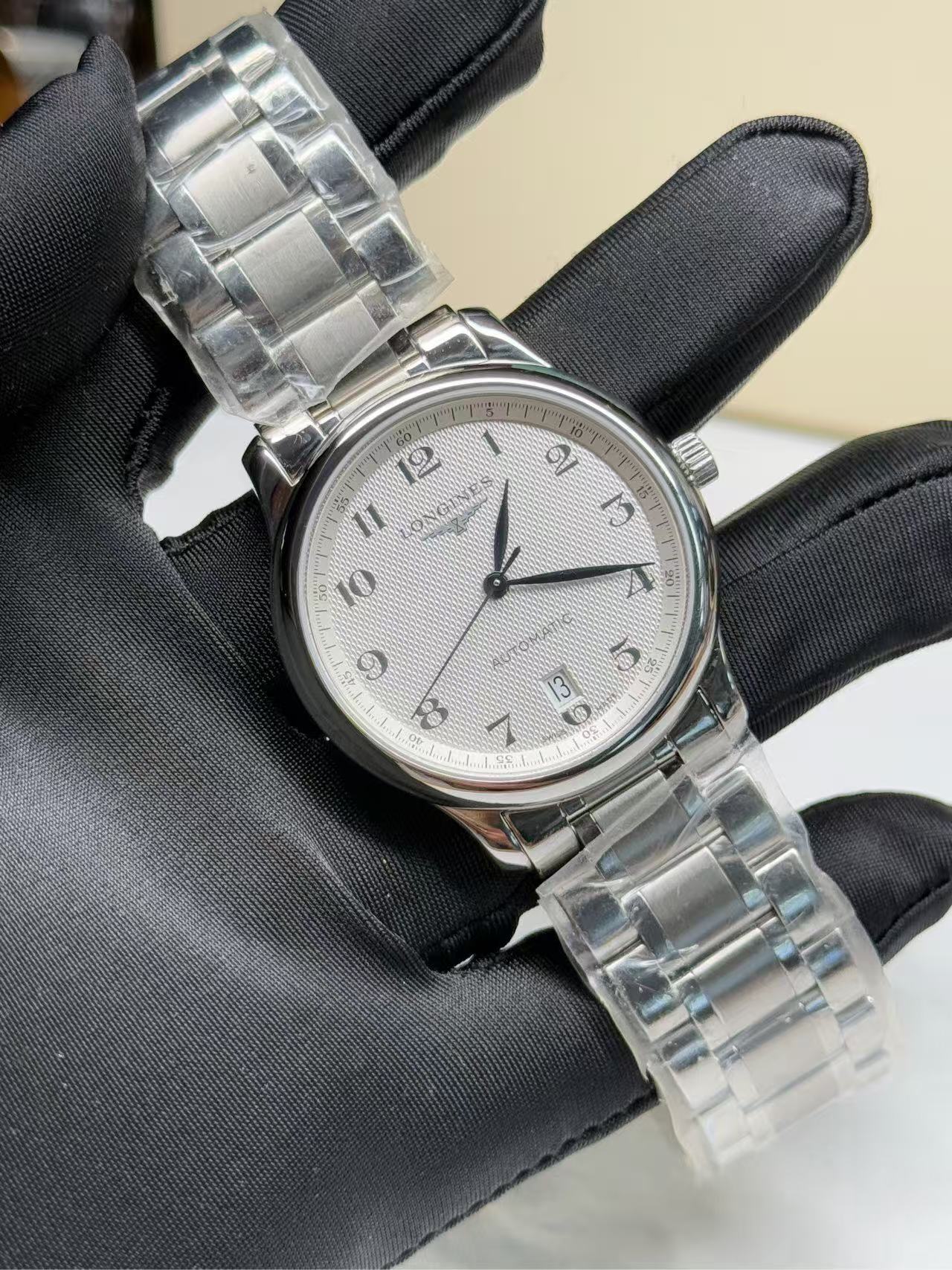 Longines L2.628.4.78.6 detail 2