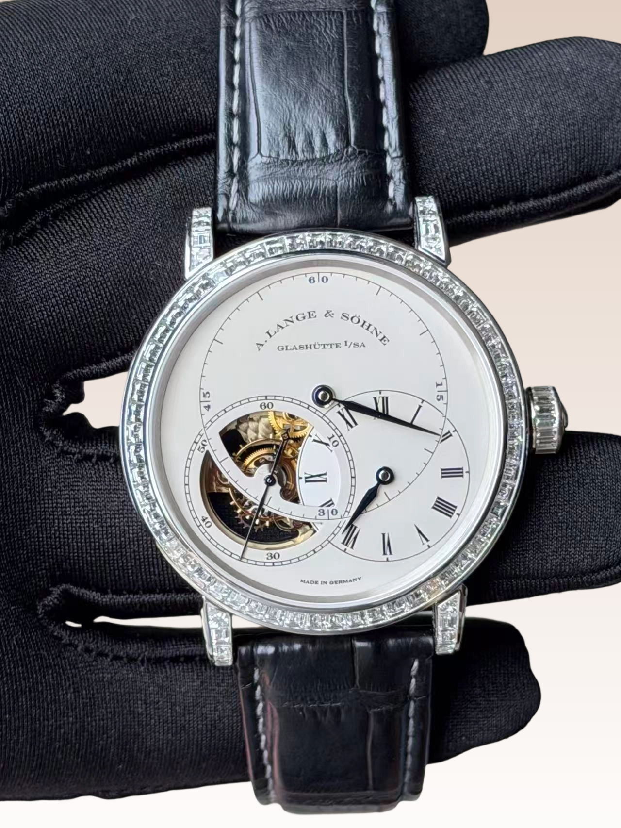 A. Lange & S&ouml;hne 883.046F