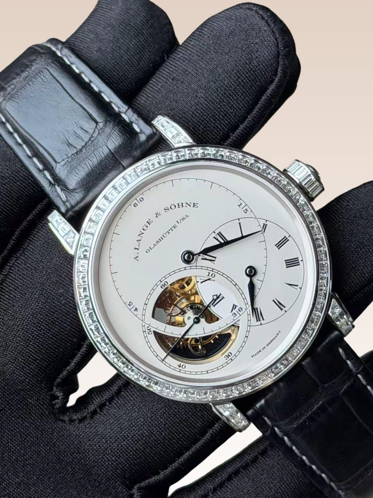 A. Lange & S&ouml;hne 883.046F detail 1