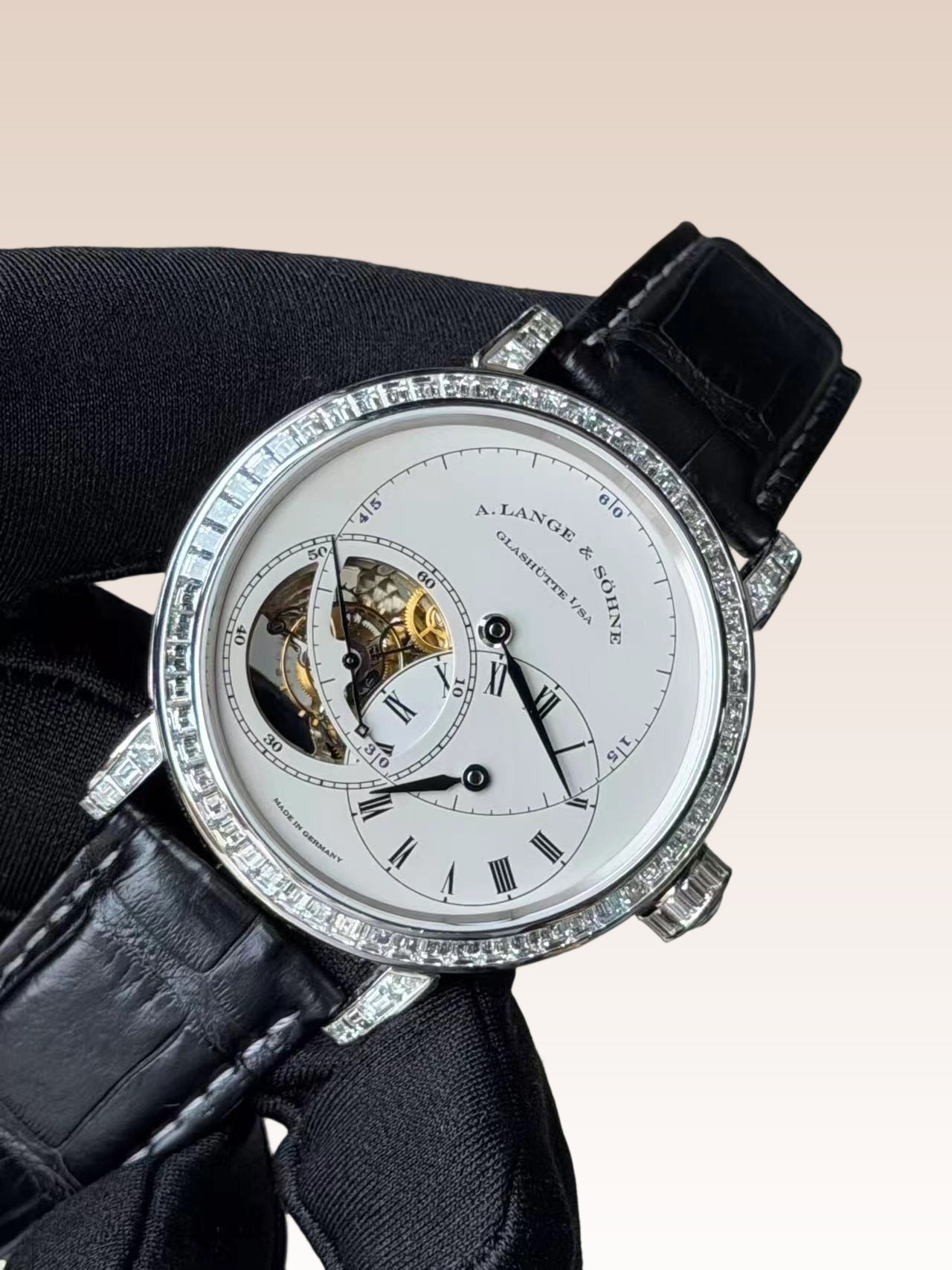 A. Lange & S&ouml;hne 883.046F detail 2