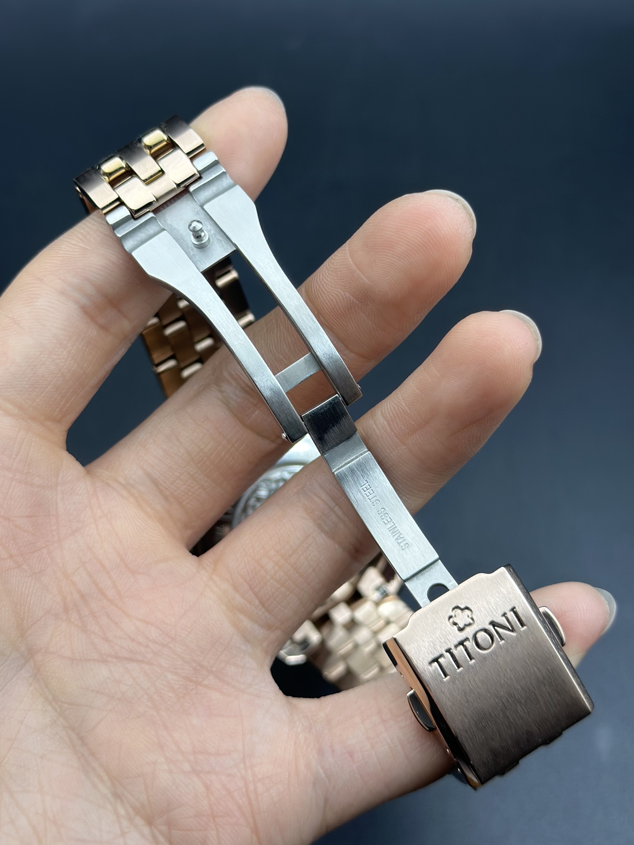 TITONI 787 RG-309 detail 6