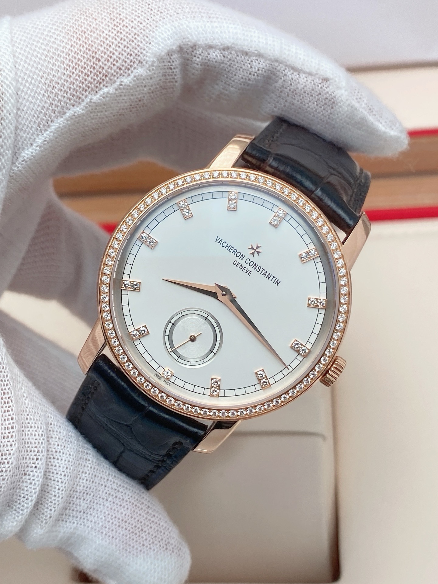 Vacheron Constantin 82572 / 000R-9604 detail 1