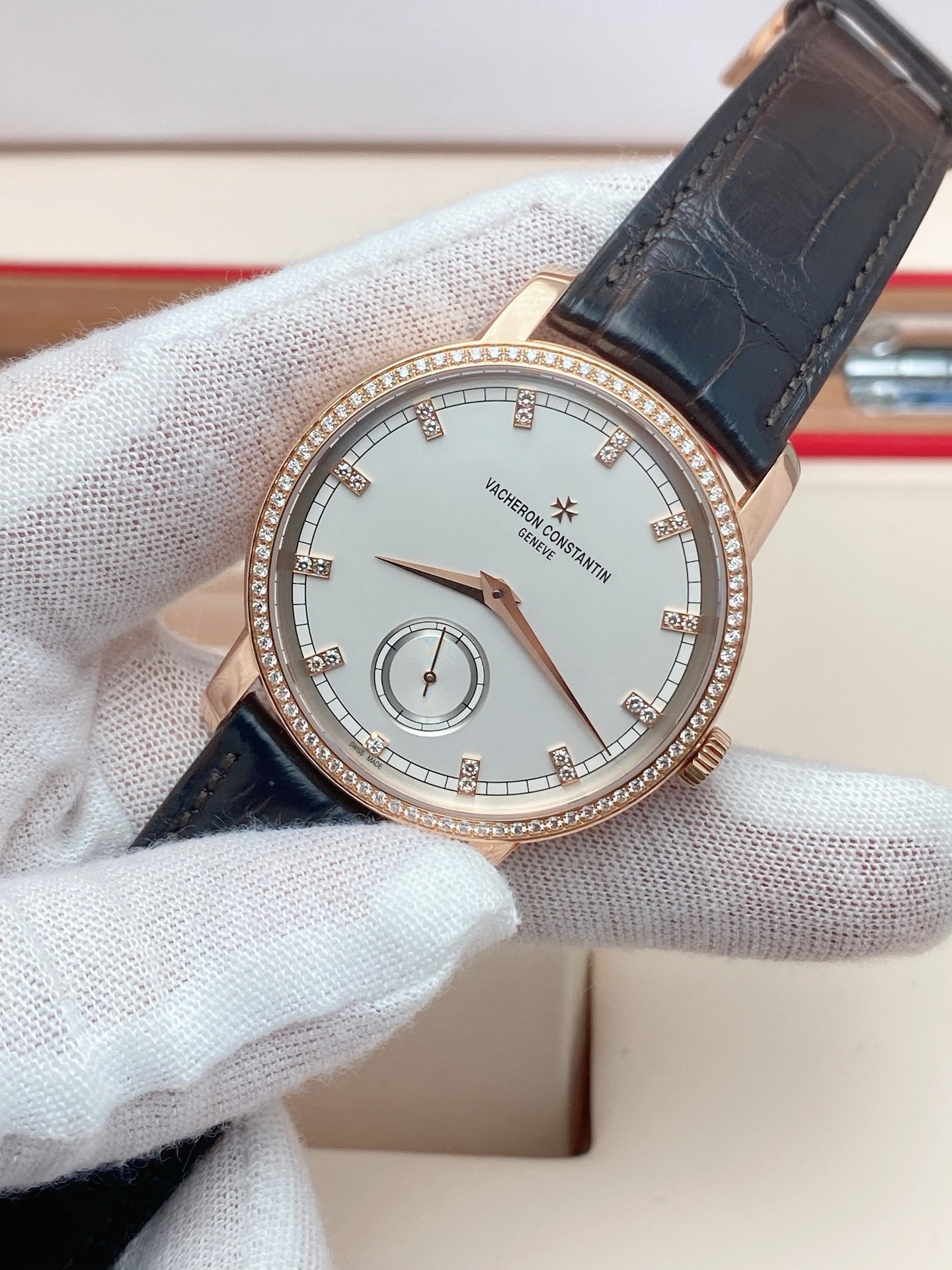 Vacheron Constantin 82572 / 000R-9604 detail 2