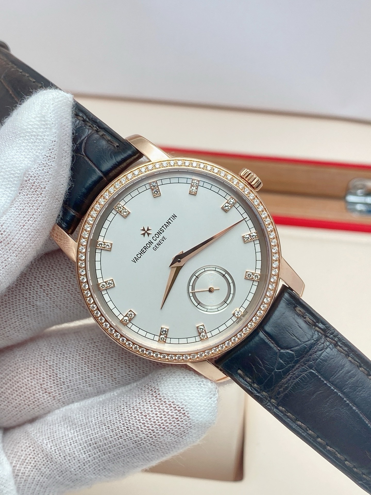 Vacheron Constantin 82572 / 000R-9604 detail 3
