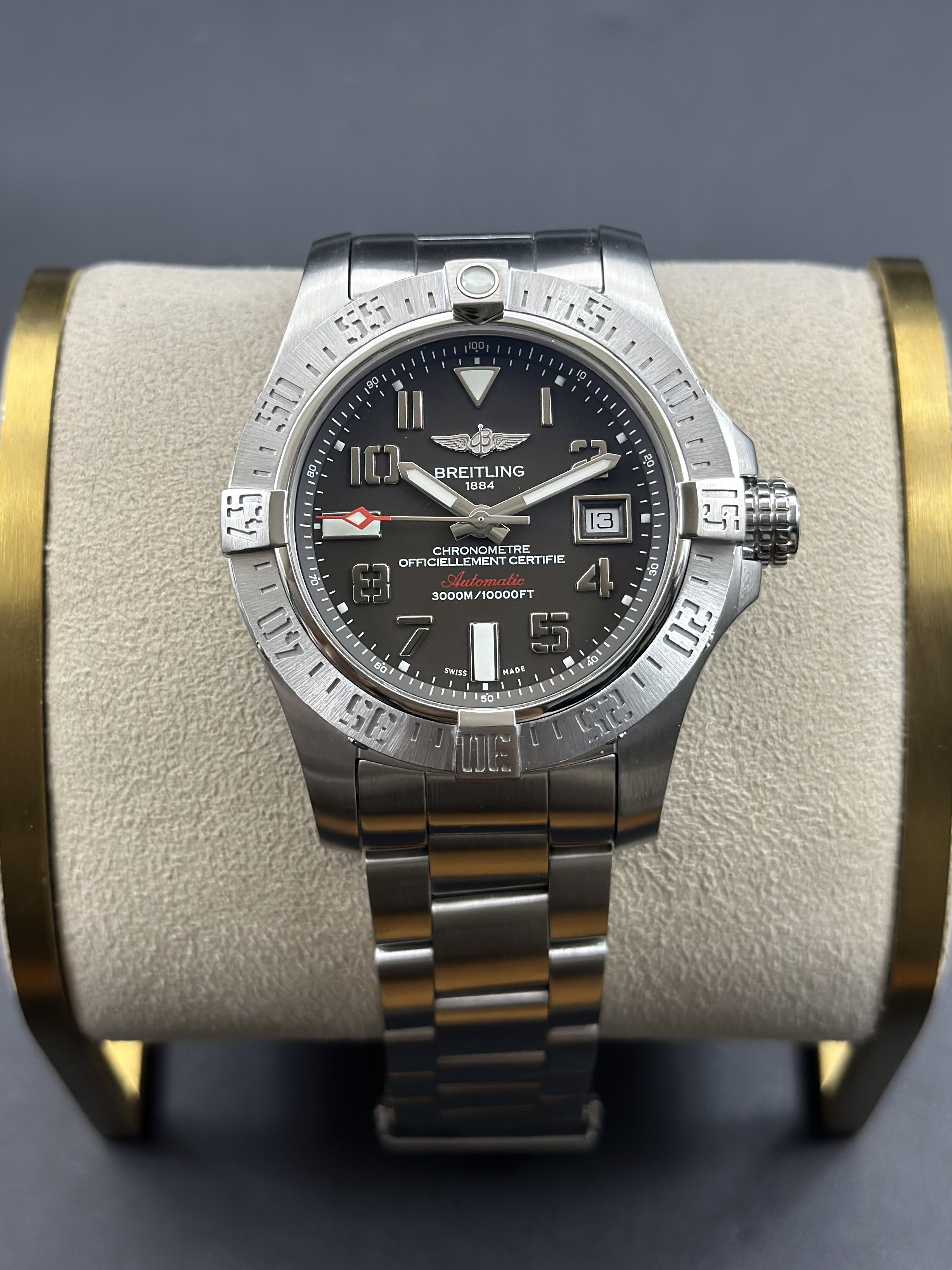 Breitling A1733110.F563.169A detail 5