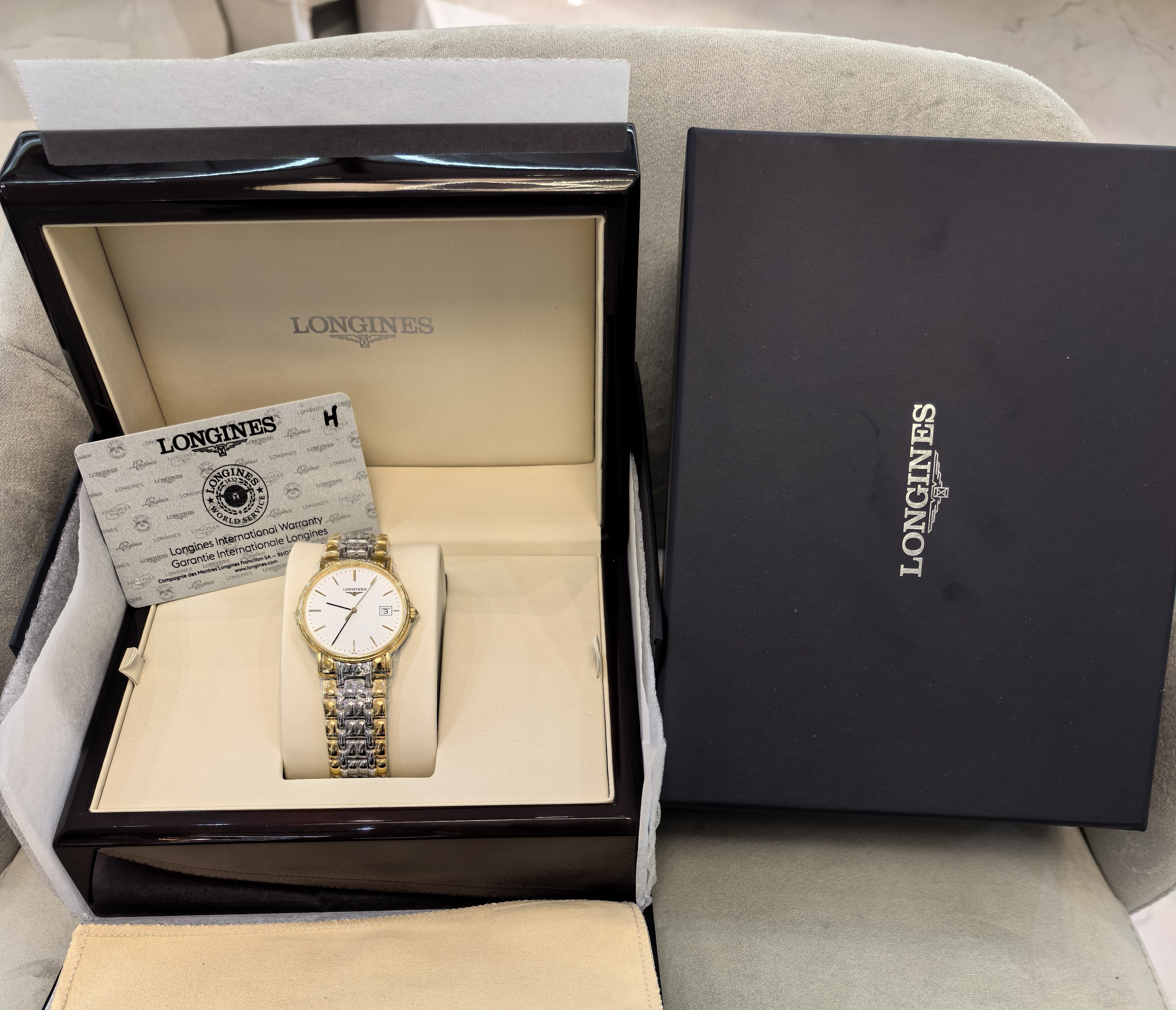 Longines L4.720.2.12.7 detail 8